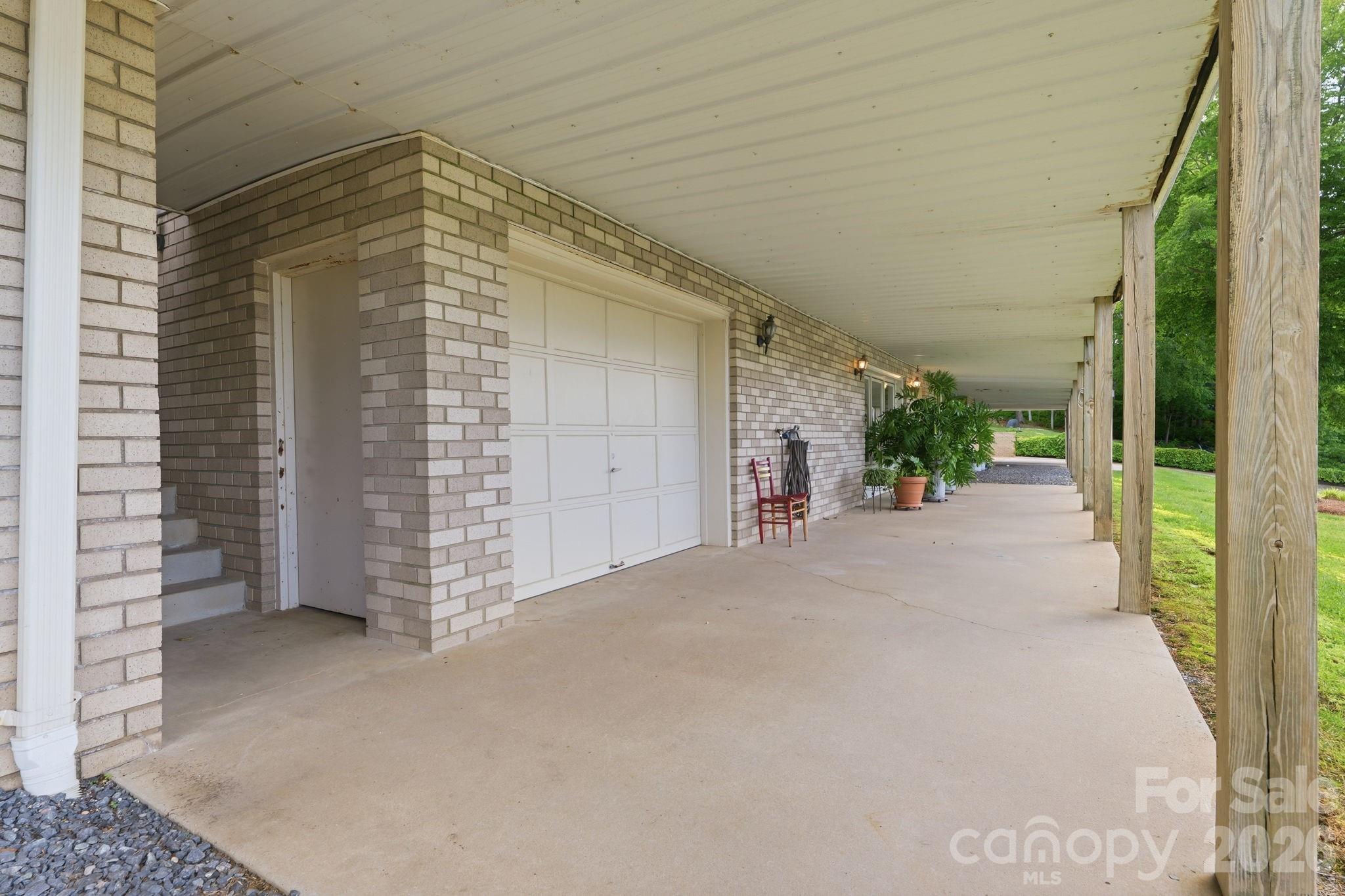 120 Shady Cove Road — Troutman