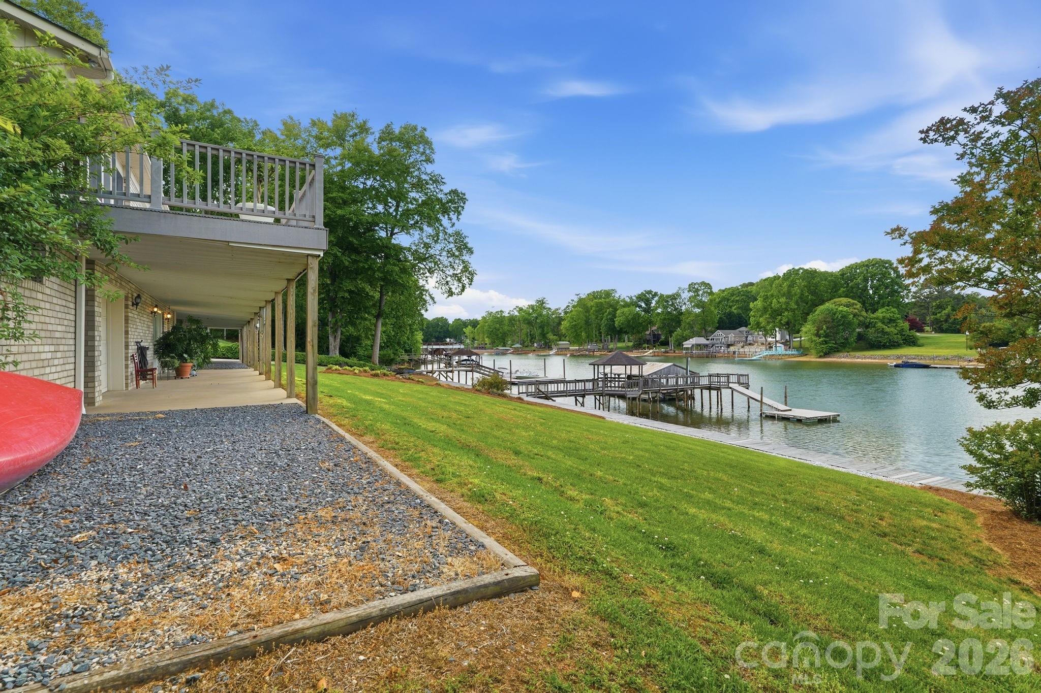 120 Shady Cove Road — Troutman