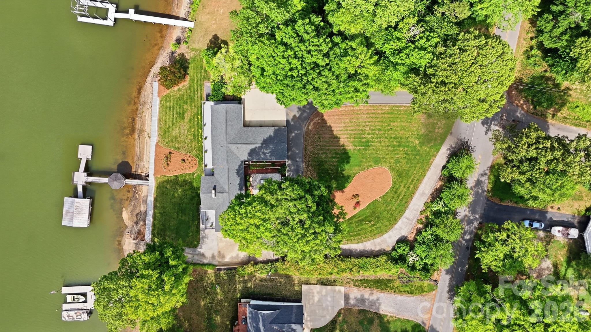 120 Shady Cove Road — Troutman