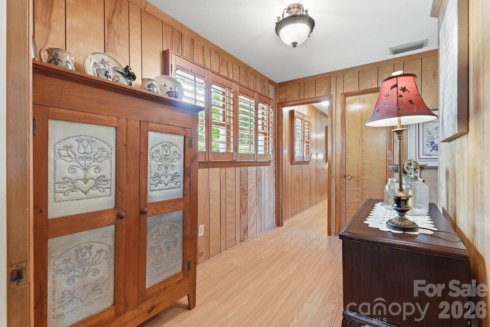 120 Shady Cove Road — Troutman