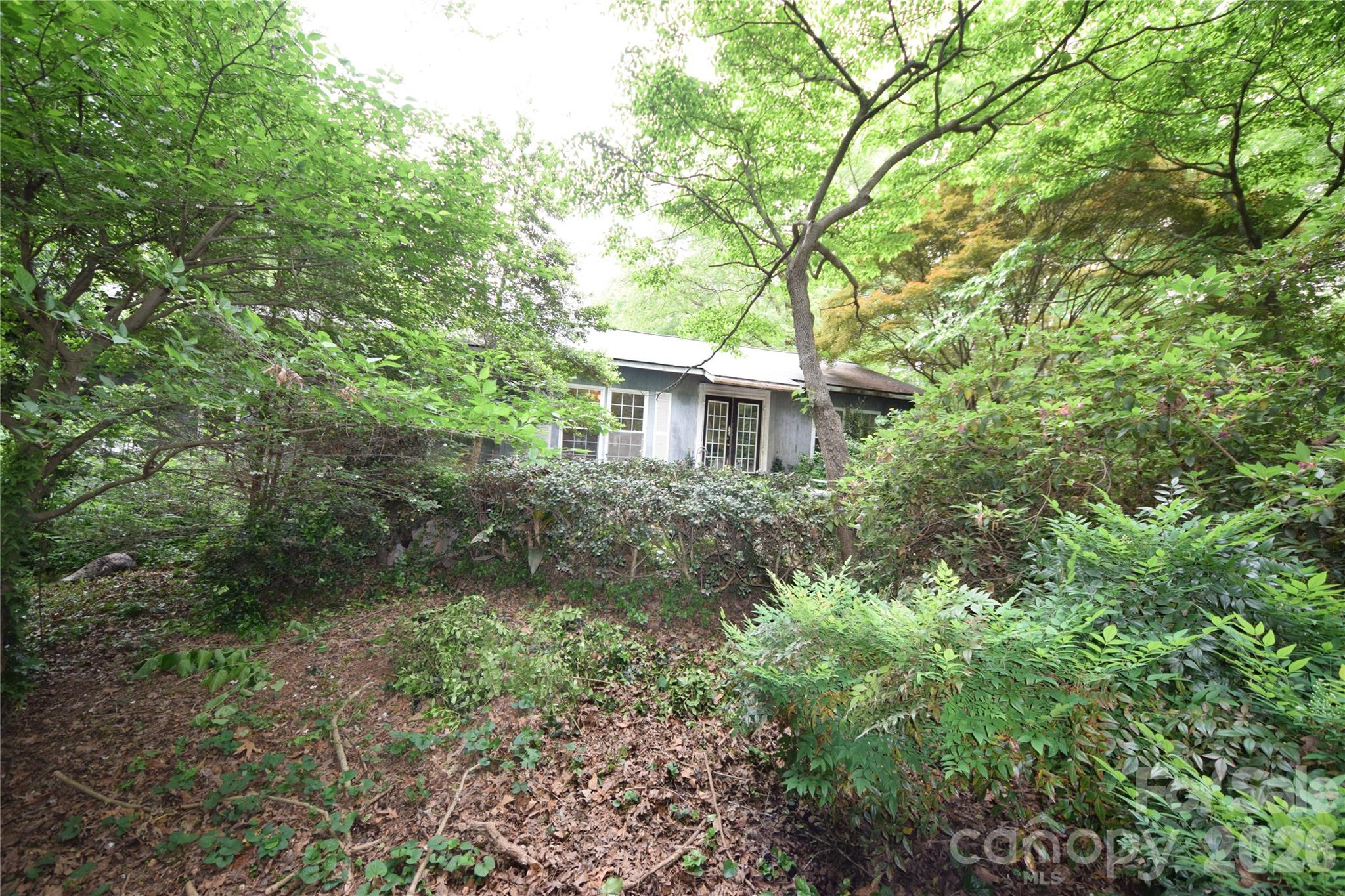 3007 Paraham Road S — York