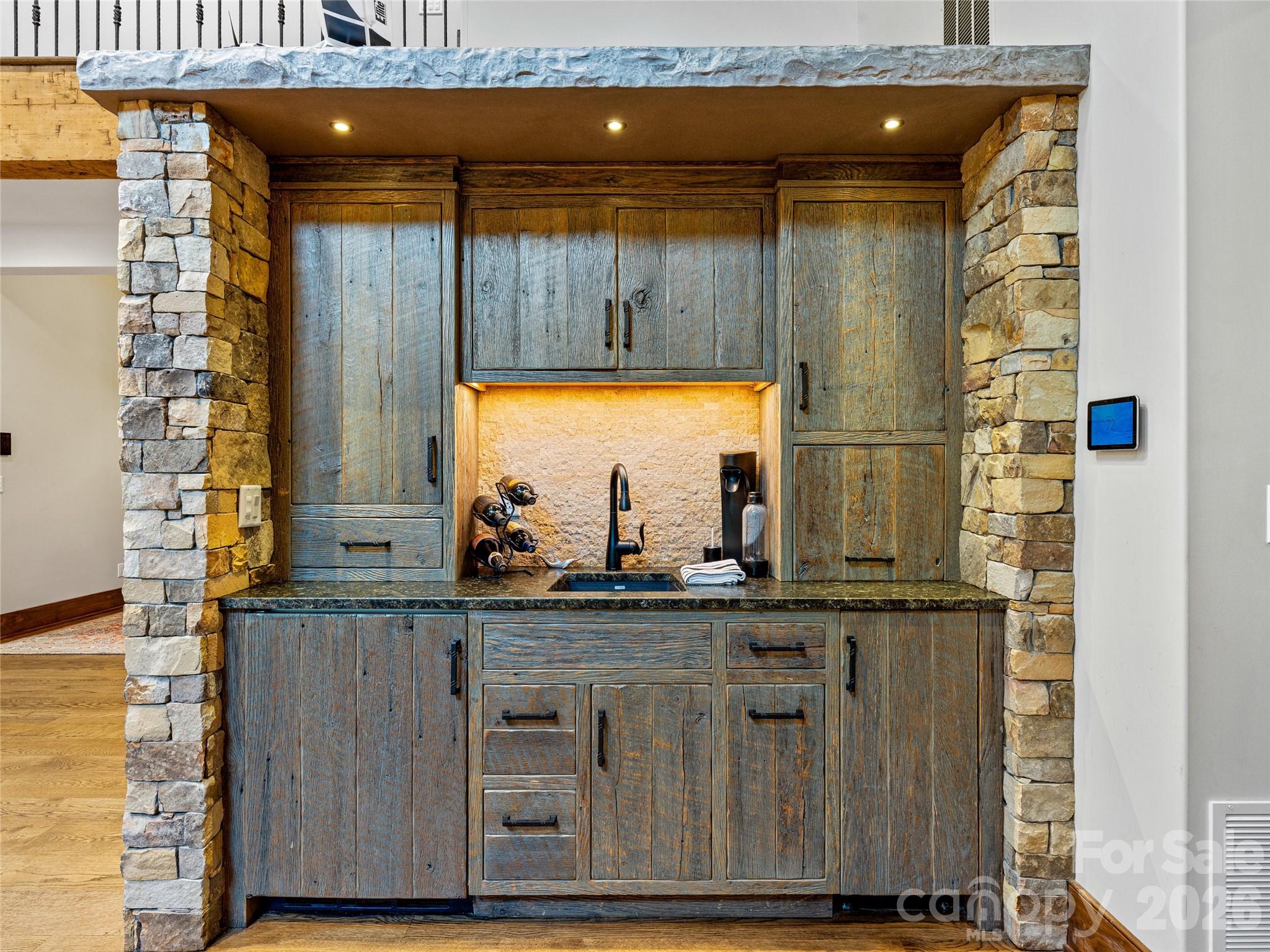 64 Bee Tree Way — Lake Toxaway