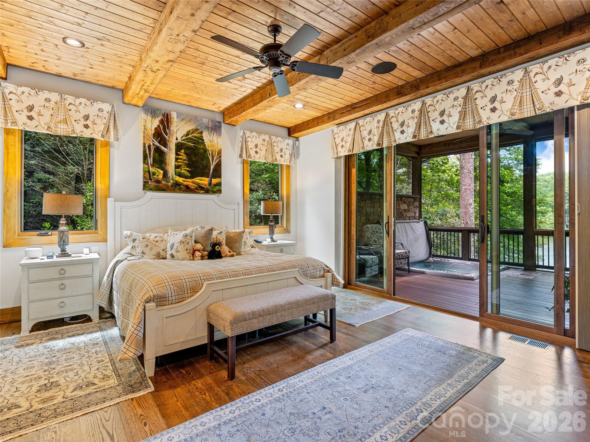 64 Bee Tree Way — Lake Toxaway