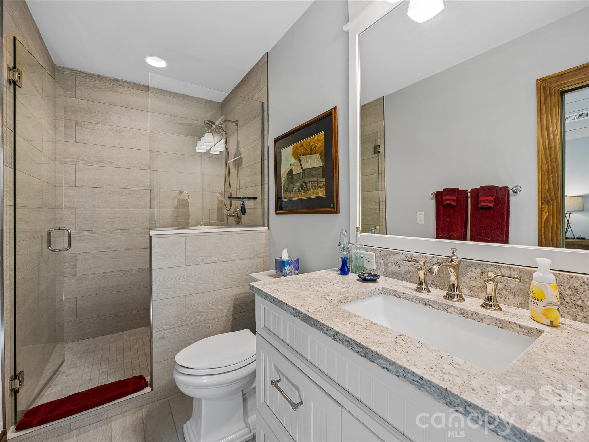 64 Bee Tree Way — Lake Toxaway