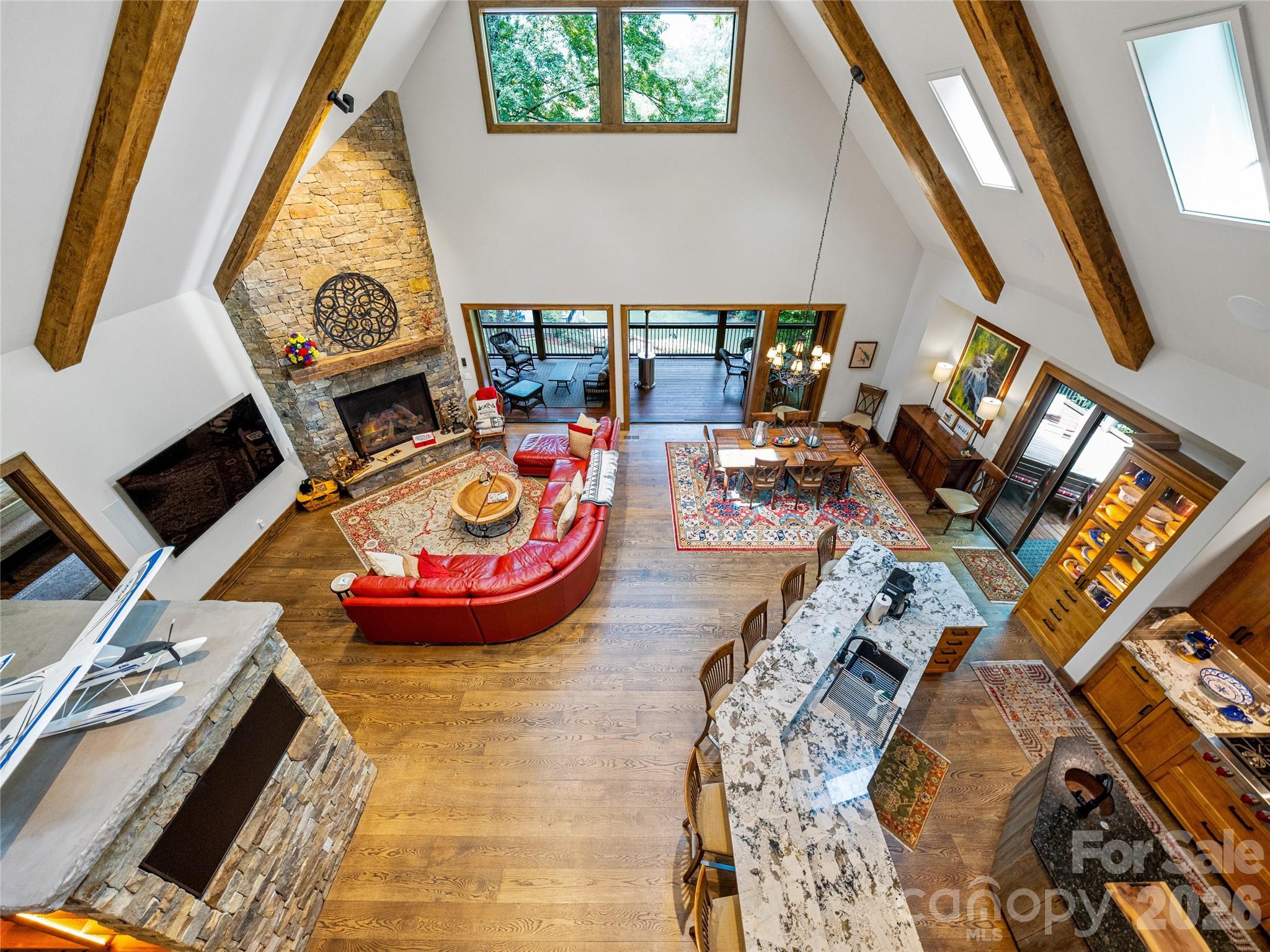 64 Bee Tree Way — Lake Toxaway