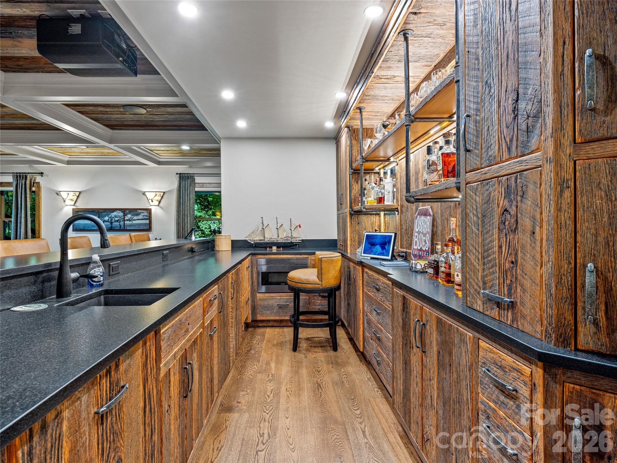 64 Bee Tree Way — Lake Toxaway