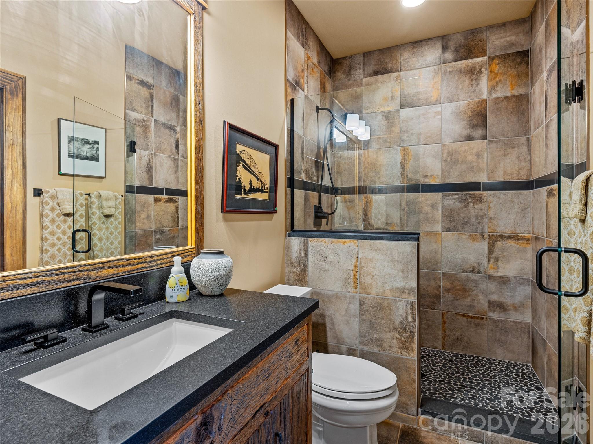 64 Bee Tree Way — Lake Toxaway