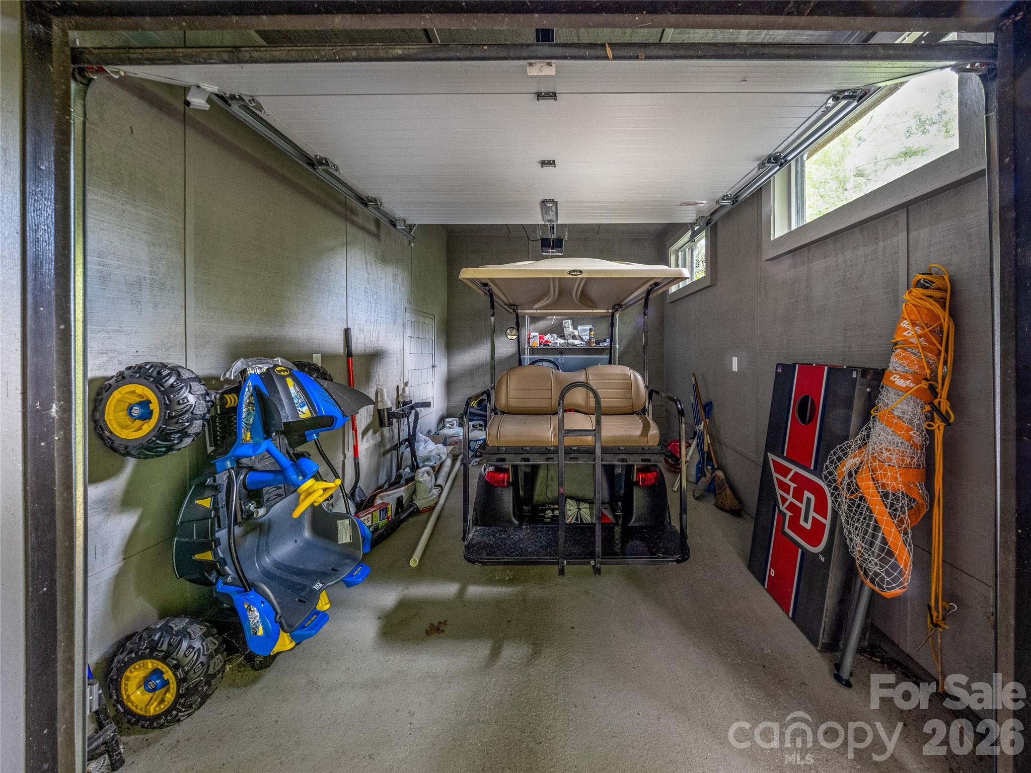 64 Bee Tree Way — Lake Toxaway