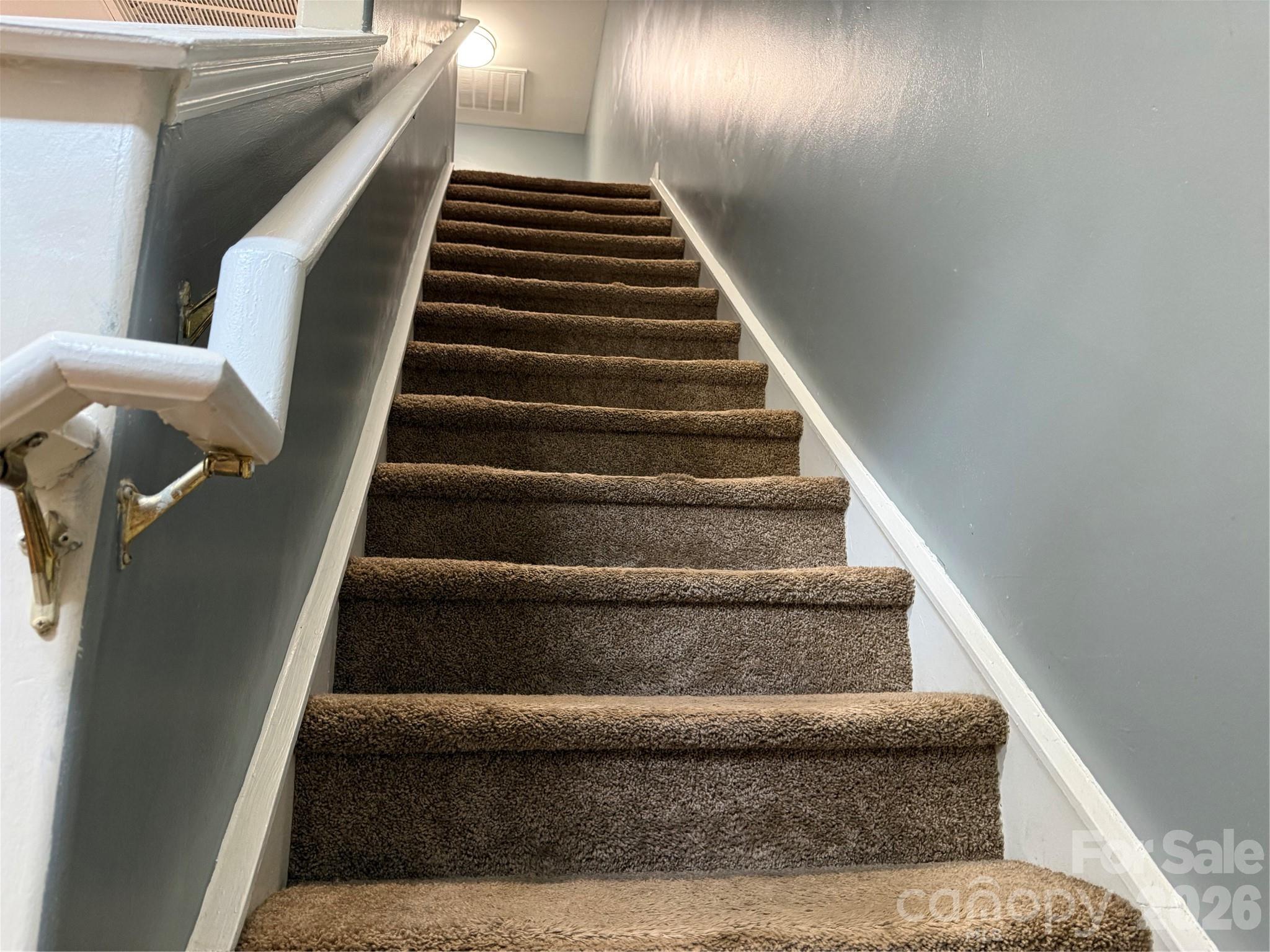 8134 Kings Creek Drive — Charlotte