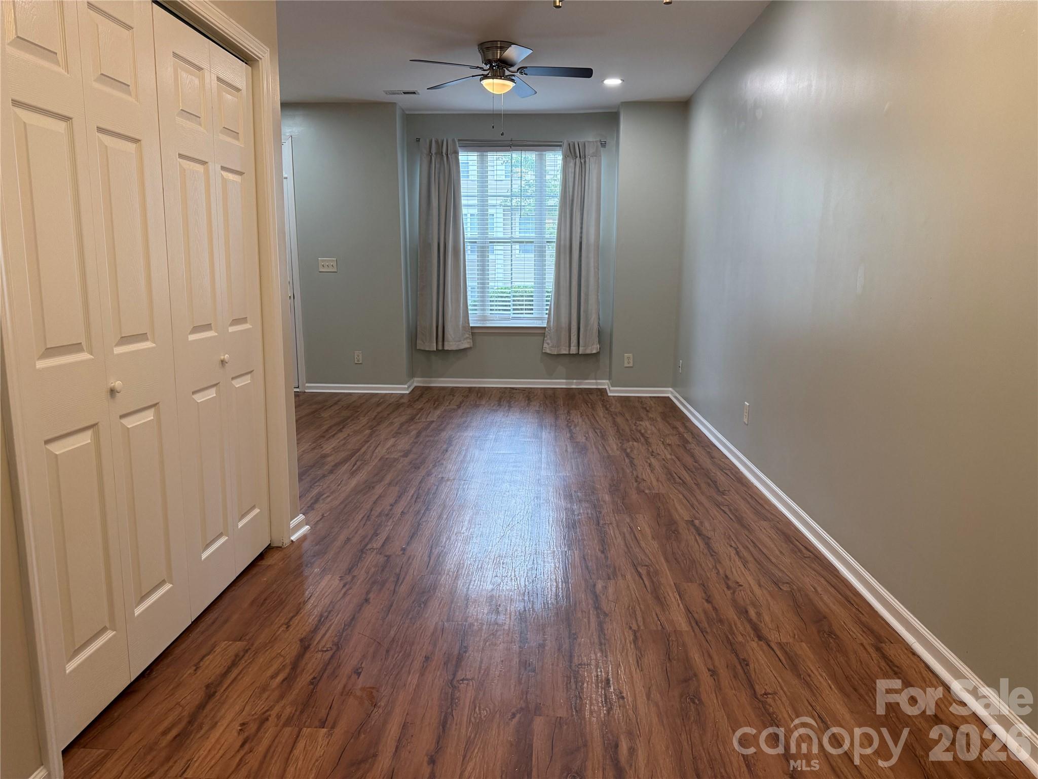 8134 Kings Creek Drive — Charlotte