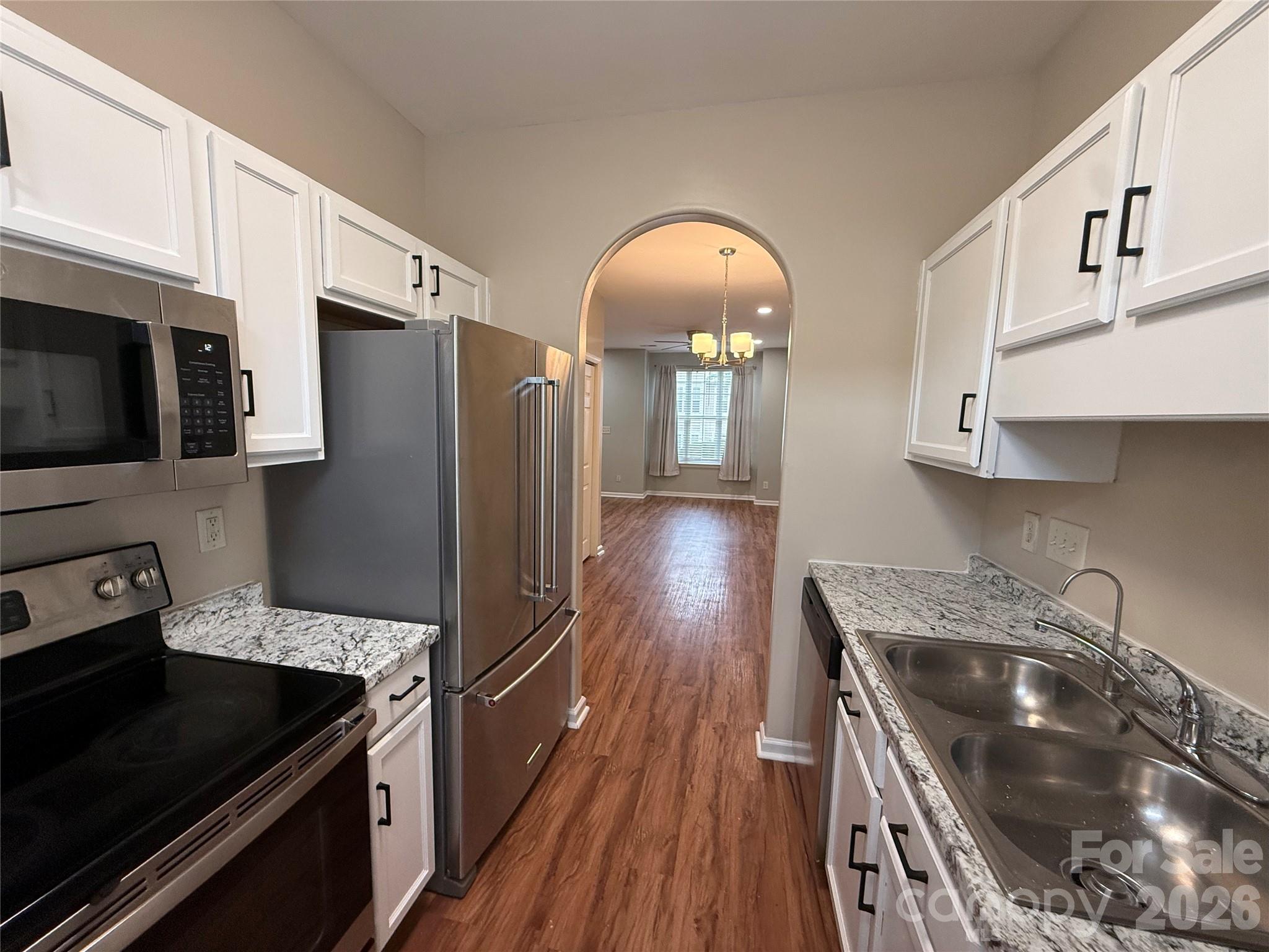 8134 Kings Creek Drive — Charlotte