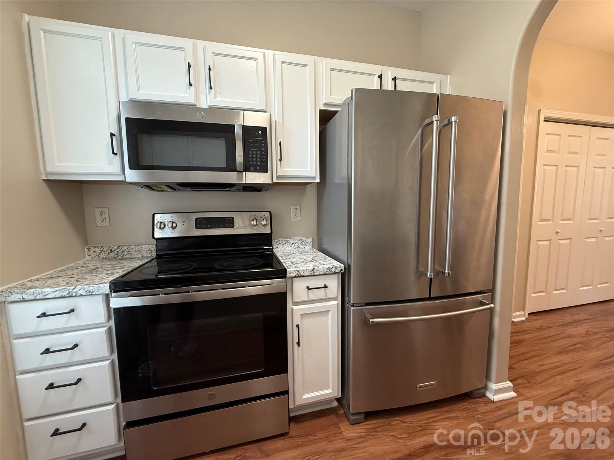 8134 Kings Creek Drive — Charlotte