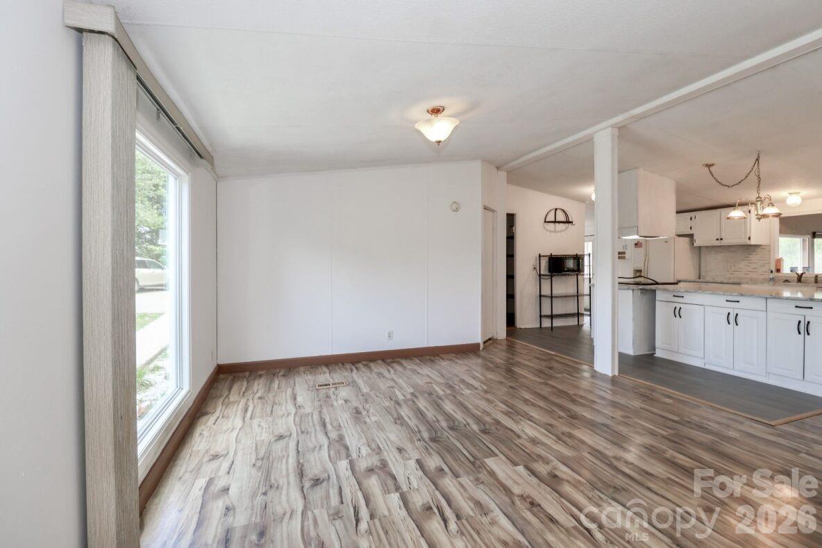 121 Fair Wind Lane — Statesville