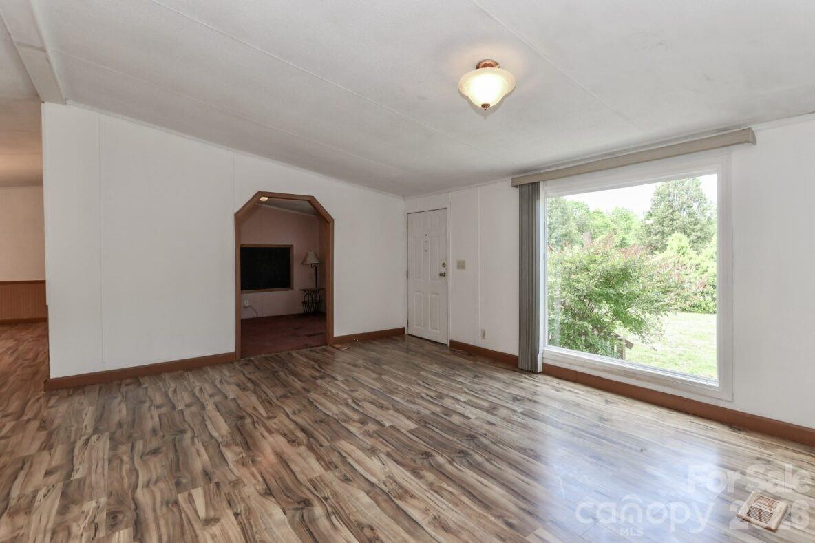 121 Fair Wind Lane — Statesville