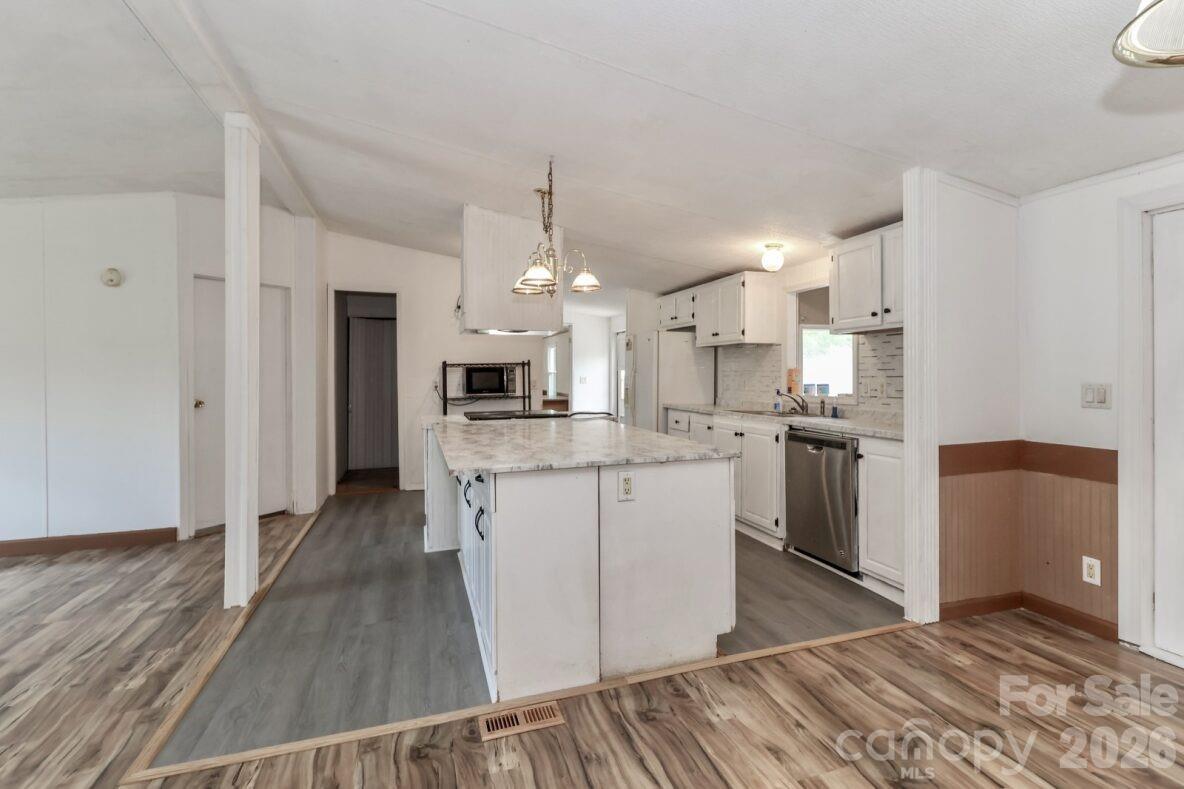 121 Fair Wind Lane — Statesville