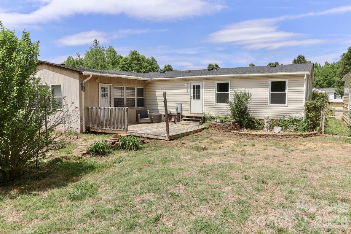 121 Fair Wind Lane — Statesville