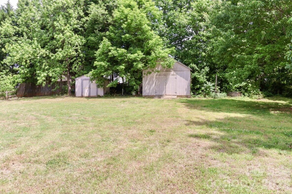 121 Fair Wind Lane — Statesville