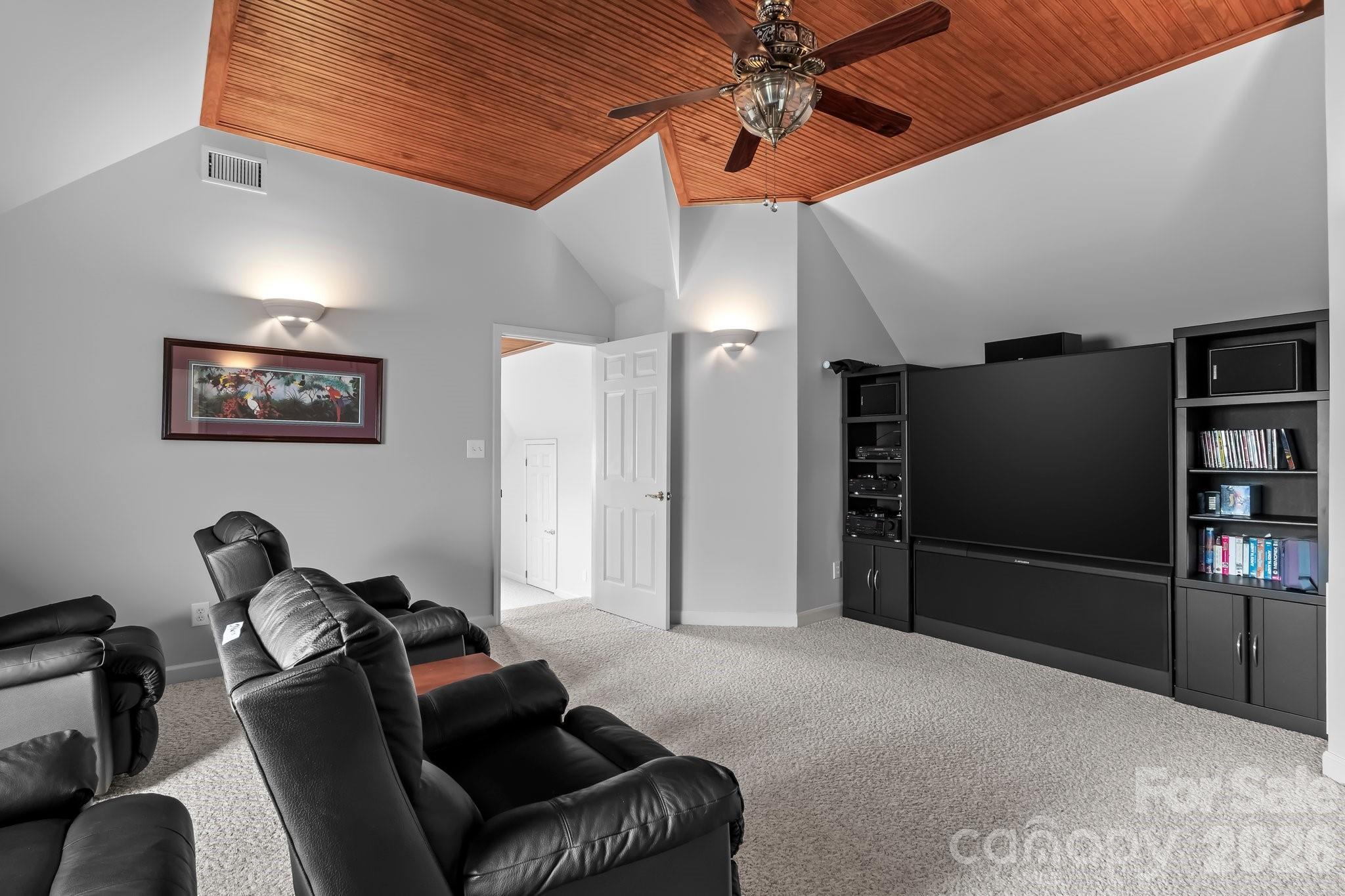 221 Windemere Isle Road — Statesville