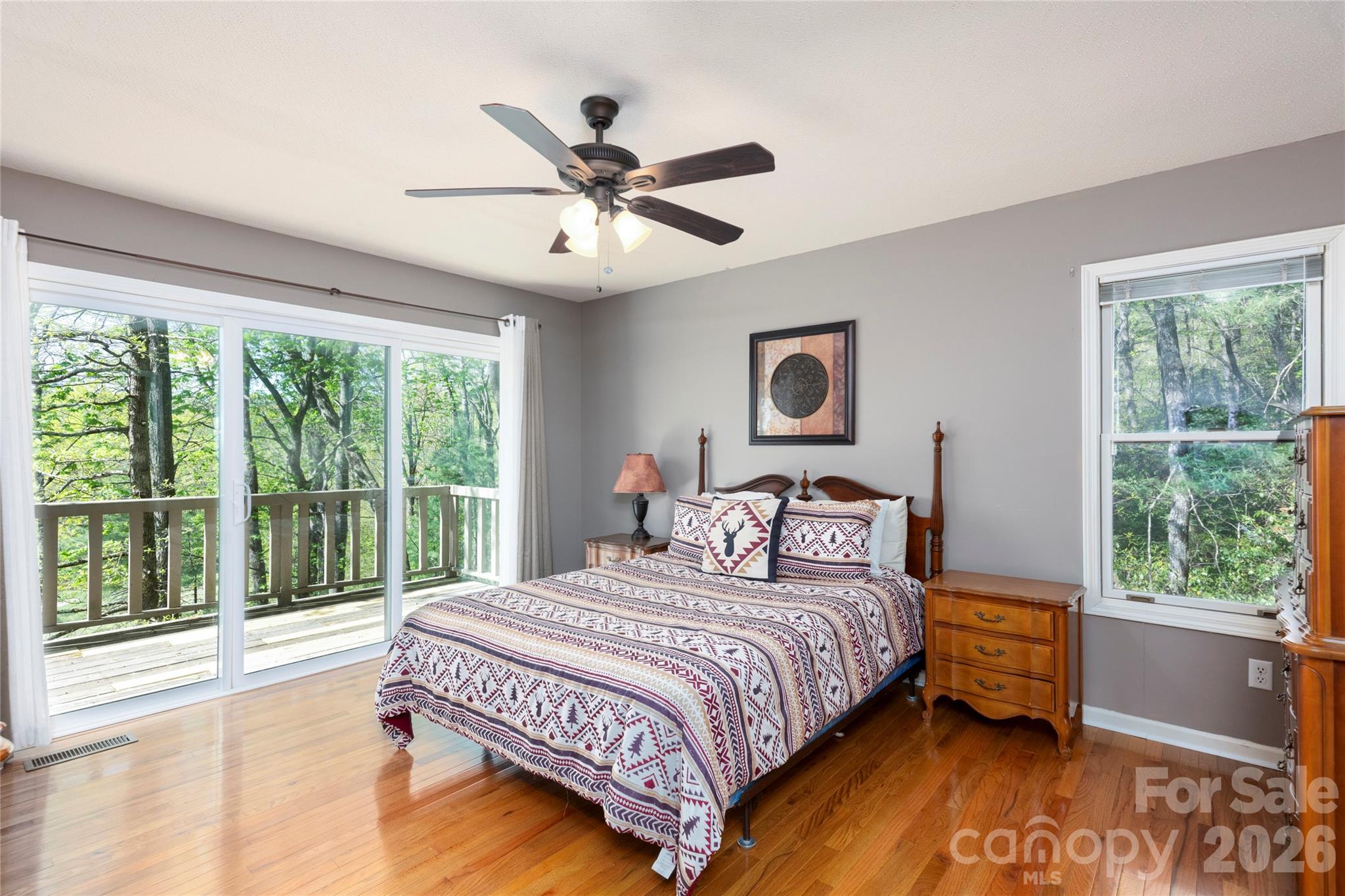 516 Cherokee Trace — Lake Toxaway