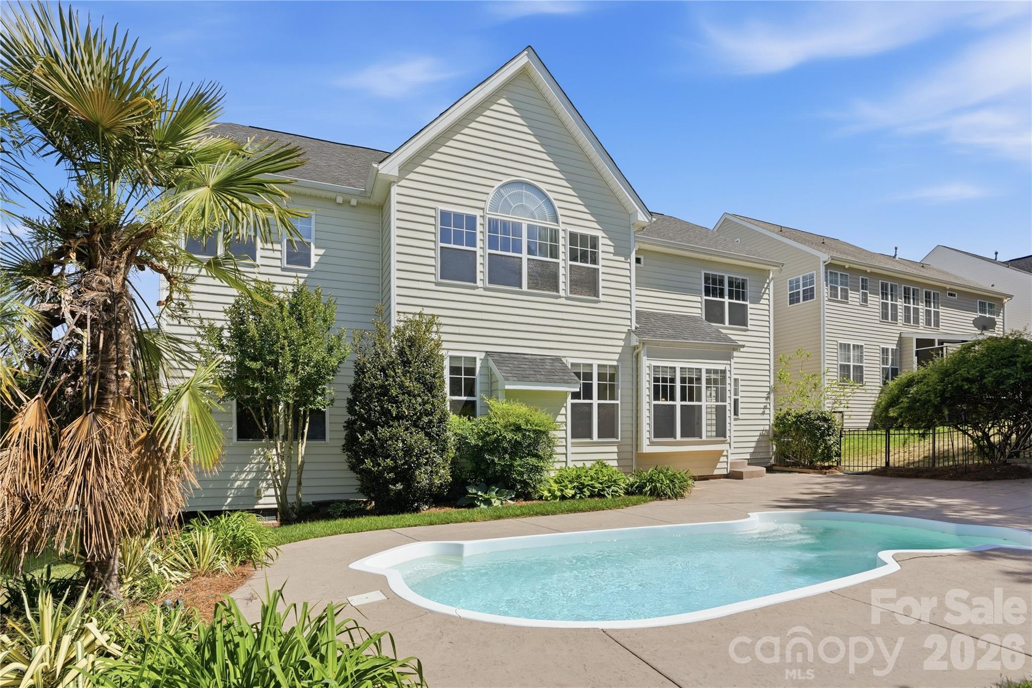 7816 Whisperingwood Drive — Harrisburg