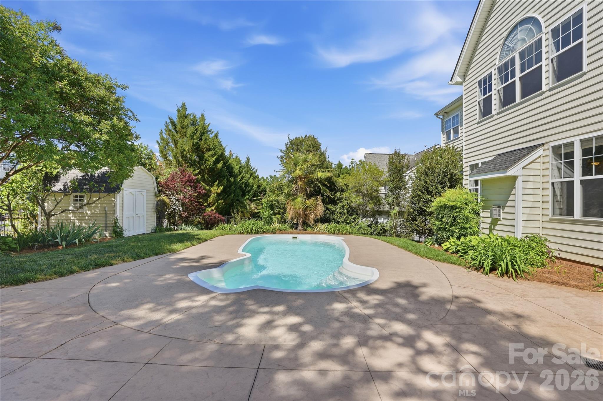7816 Whisperingwood Drive — Harrisburg
