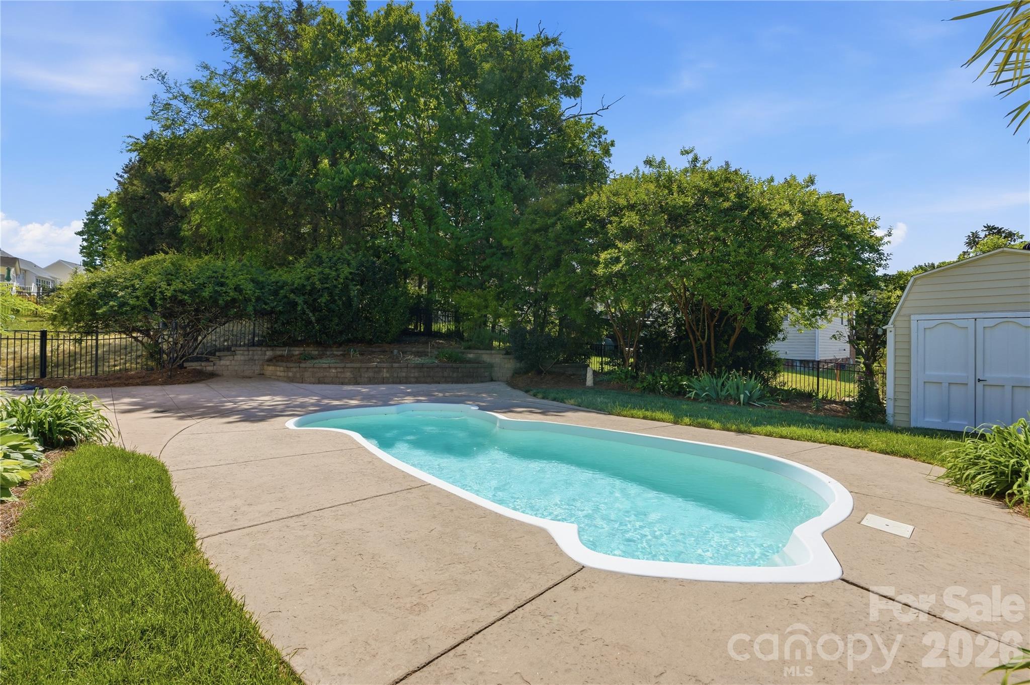 7816 Whisperingwood Drive — Harrisburg