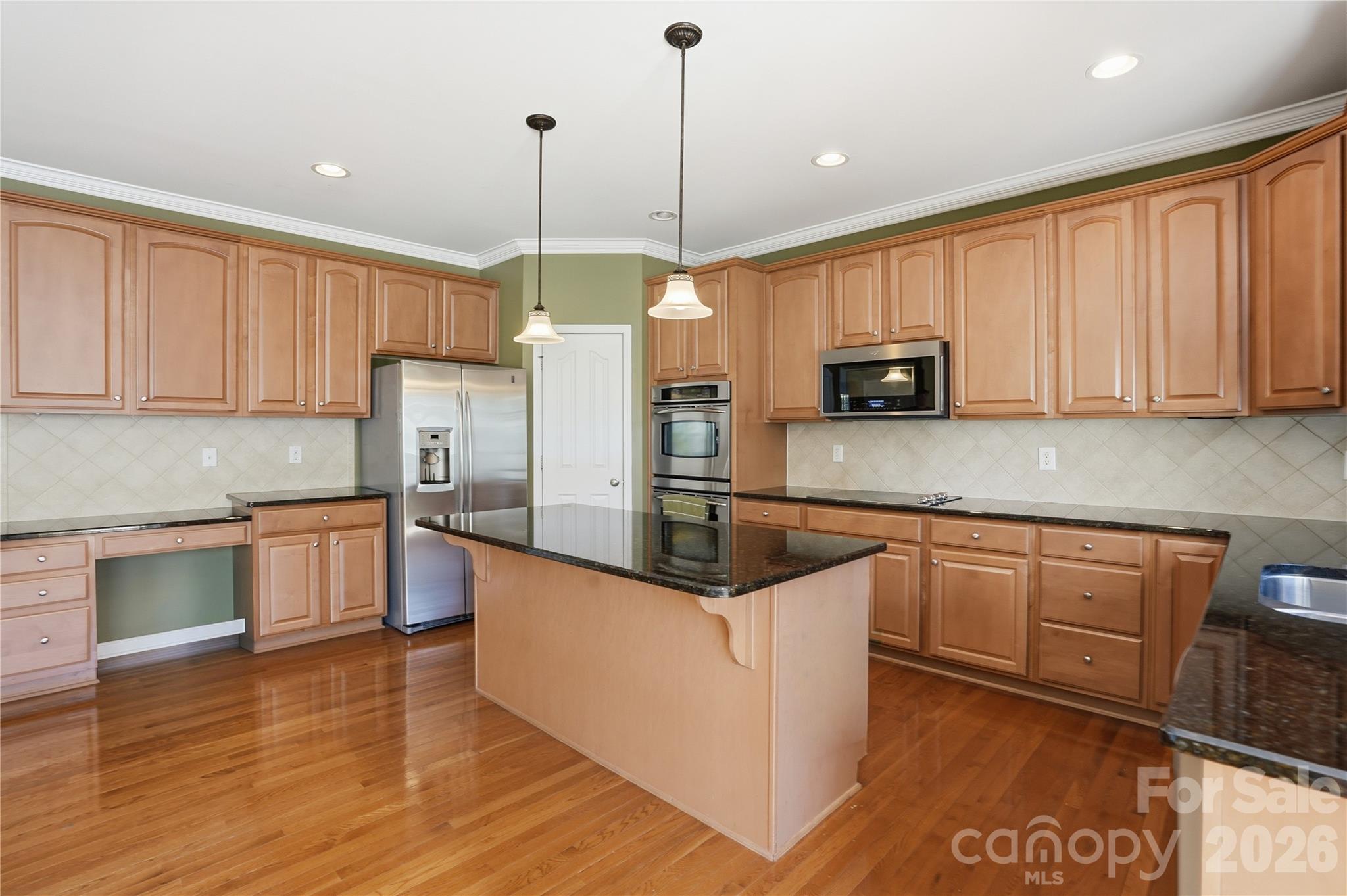 7816 Whisperingwood Drive — Harrisburg