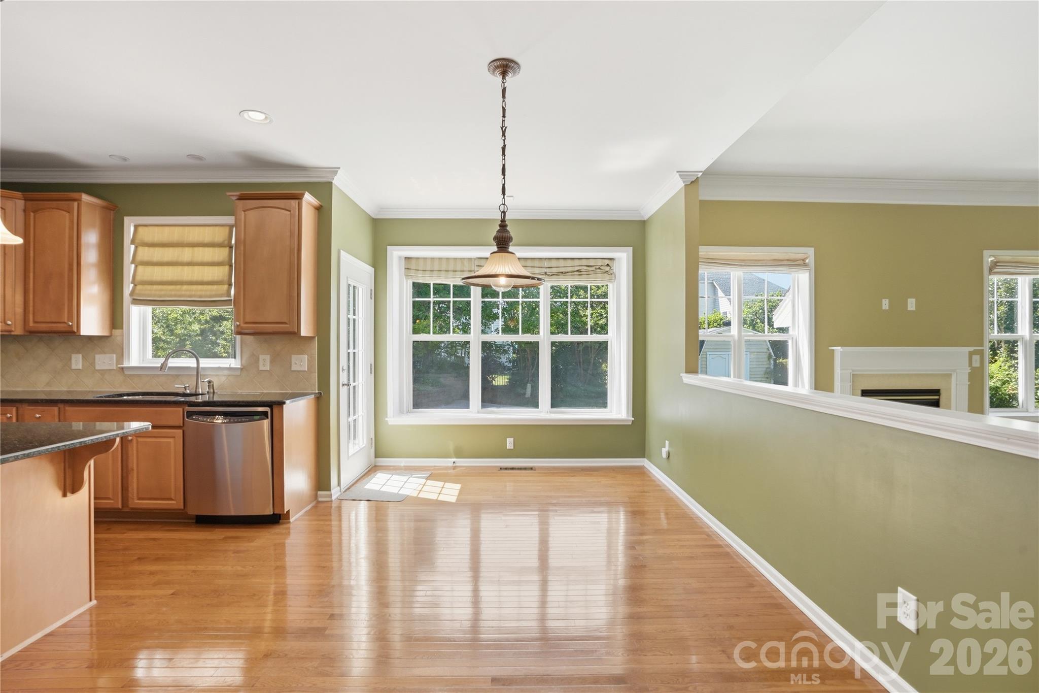 7816 Whisperingwood Drive — Harrisburg