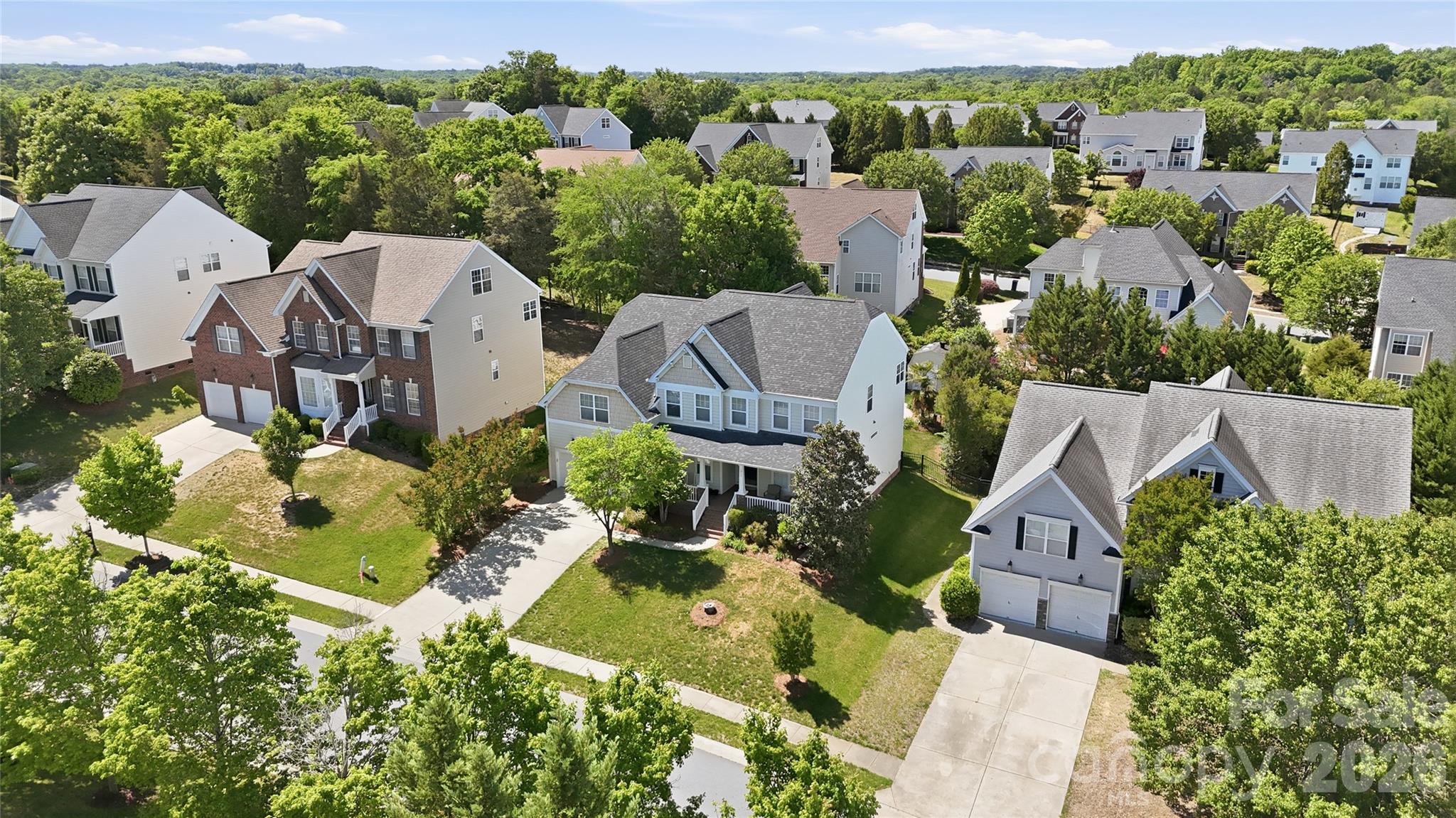 7816 Whisperingwood Drive — Harrisburg