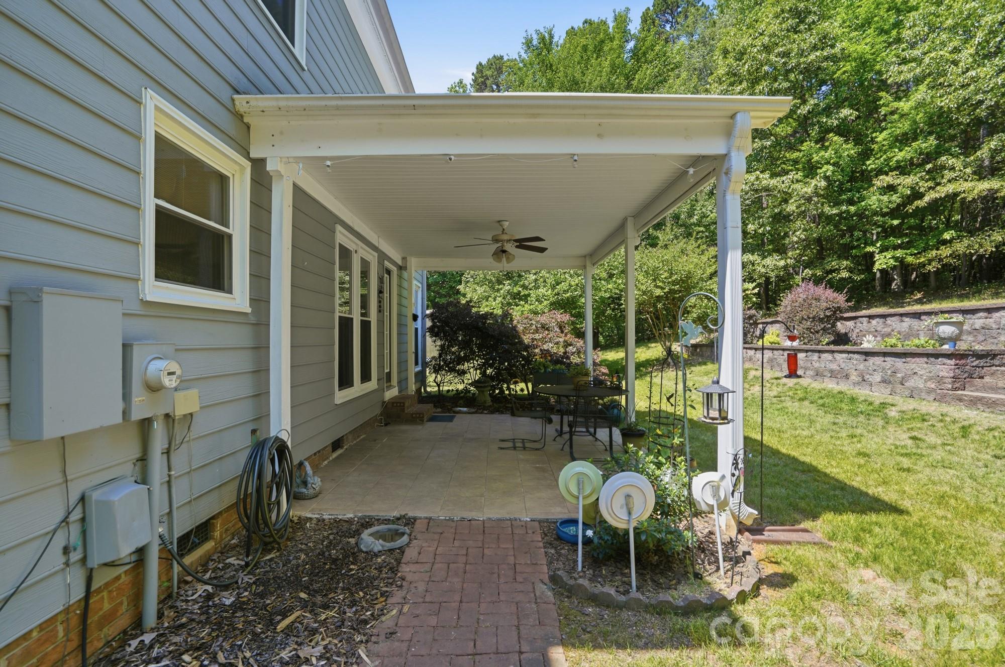 269 Charter Oak Court — Mooresville