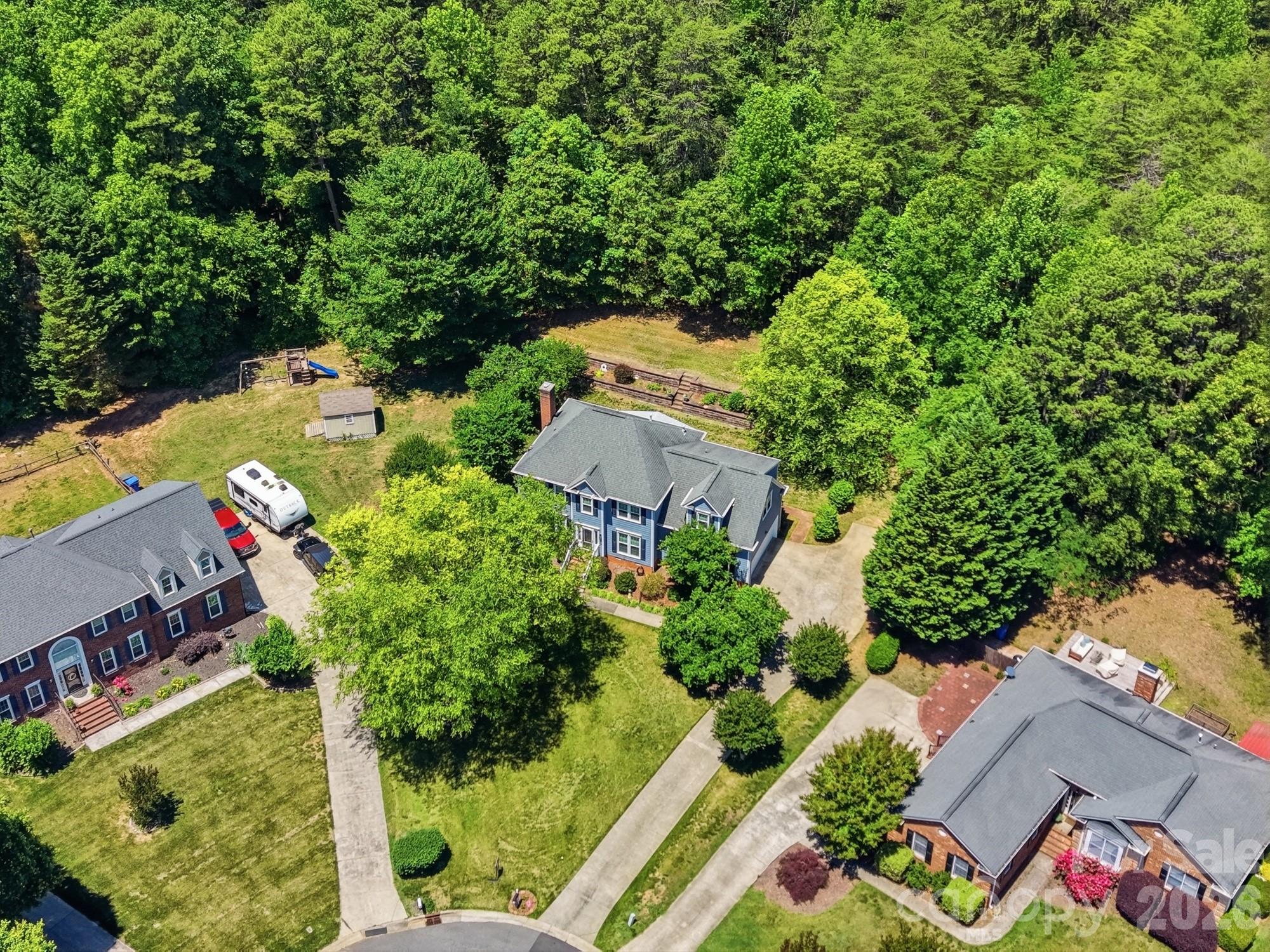 269 Charter Oak Court — Mooresville
