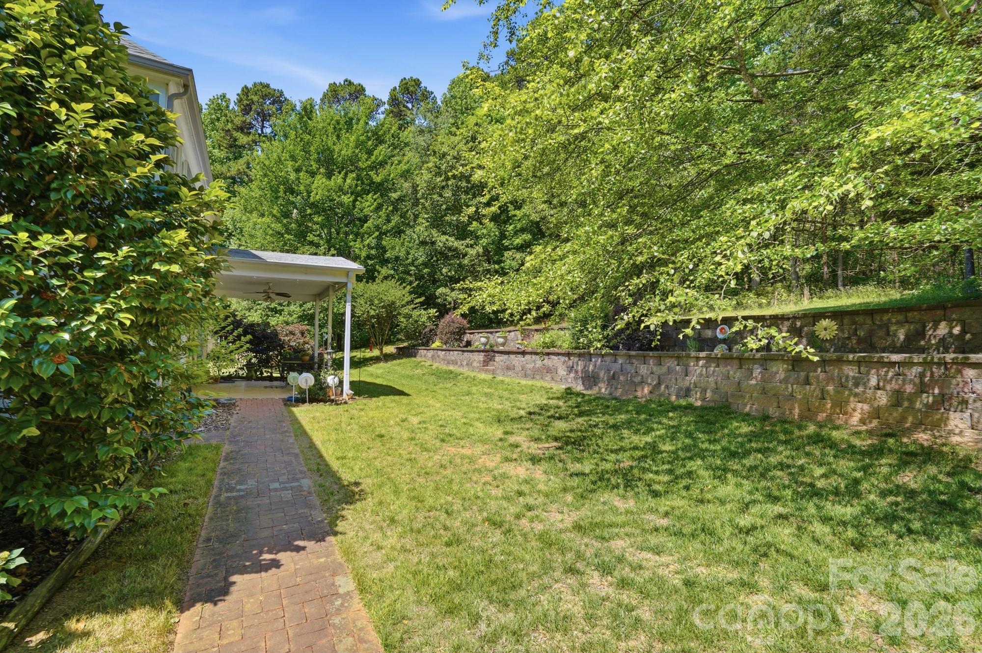 269 Charter Oak Court — Mooresville