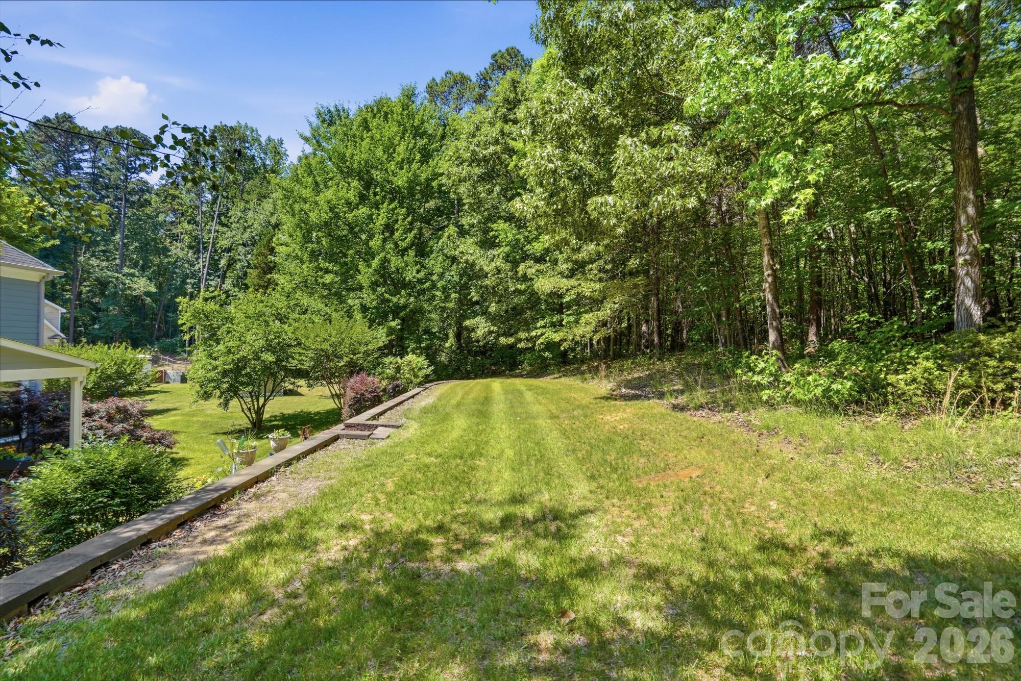 269 Charter Oak Court — Mooresville