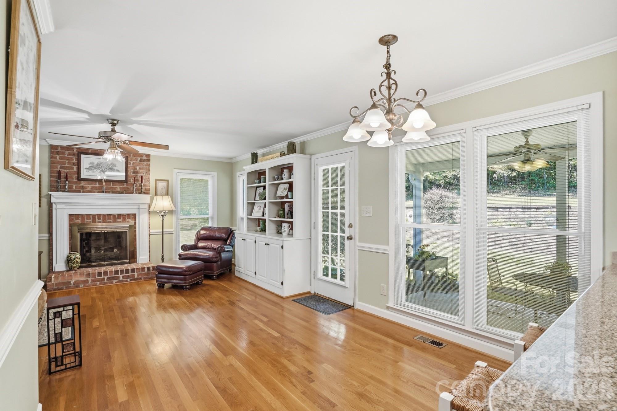 269 Charter Oak Court — Mooresville