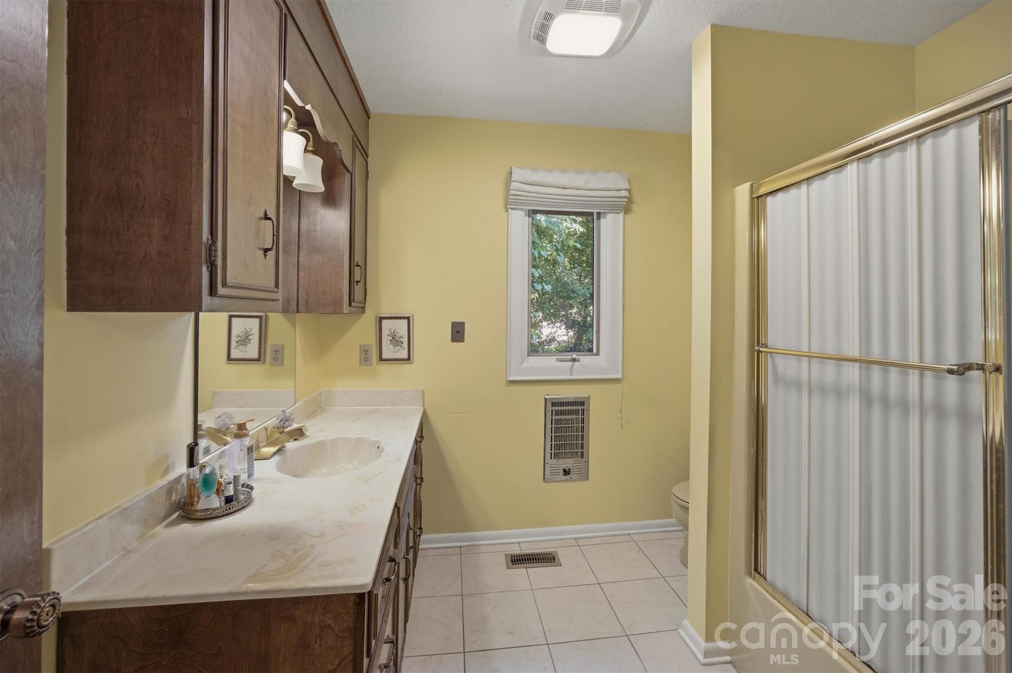 2718 Arden Drive — Lenoir