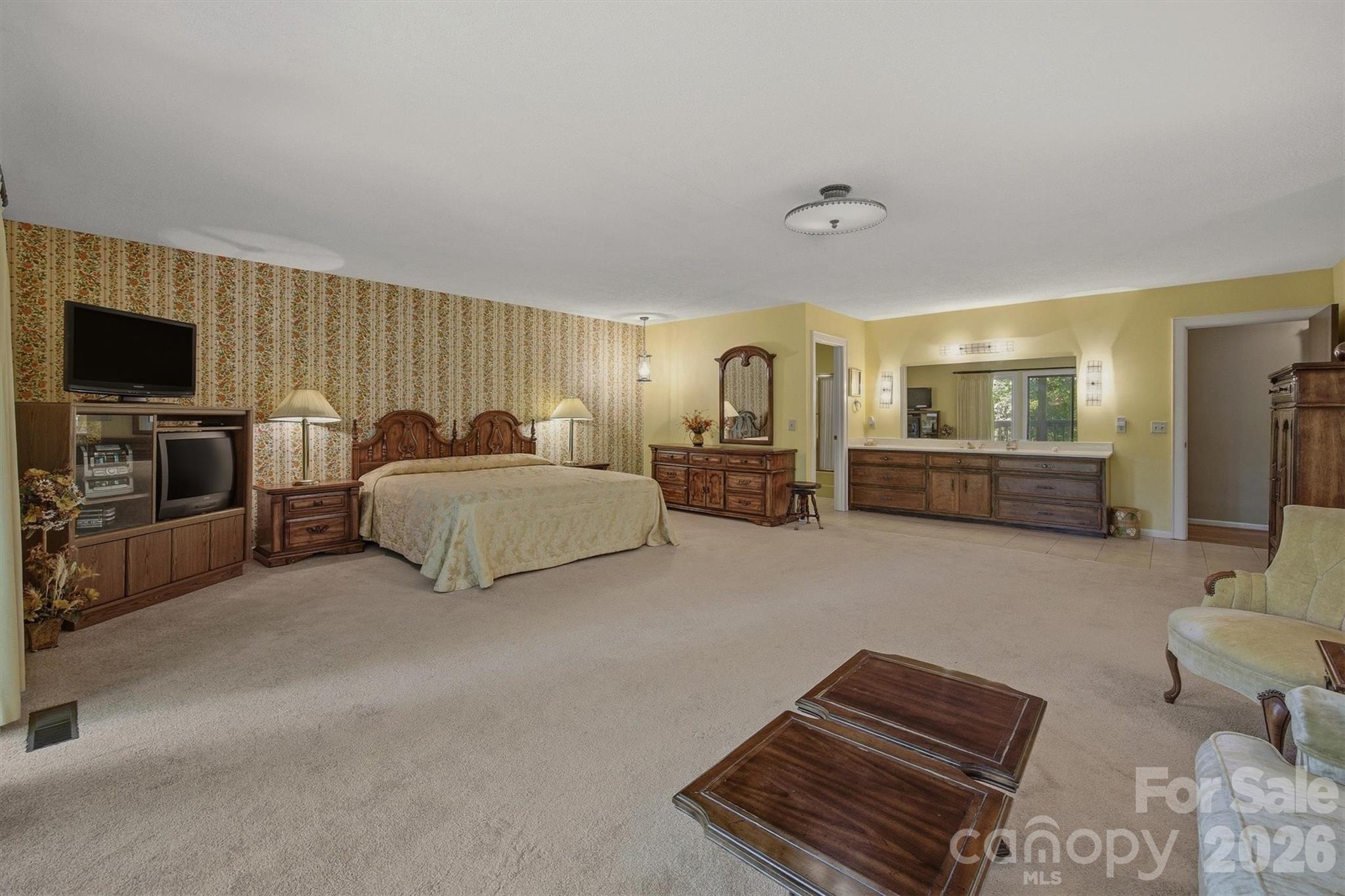 2718 Arden Drive — Lenoir