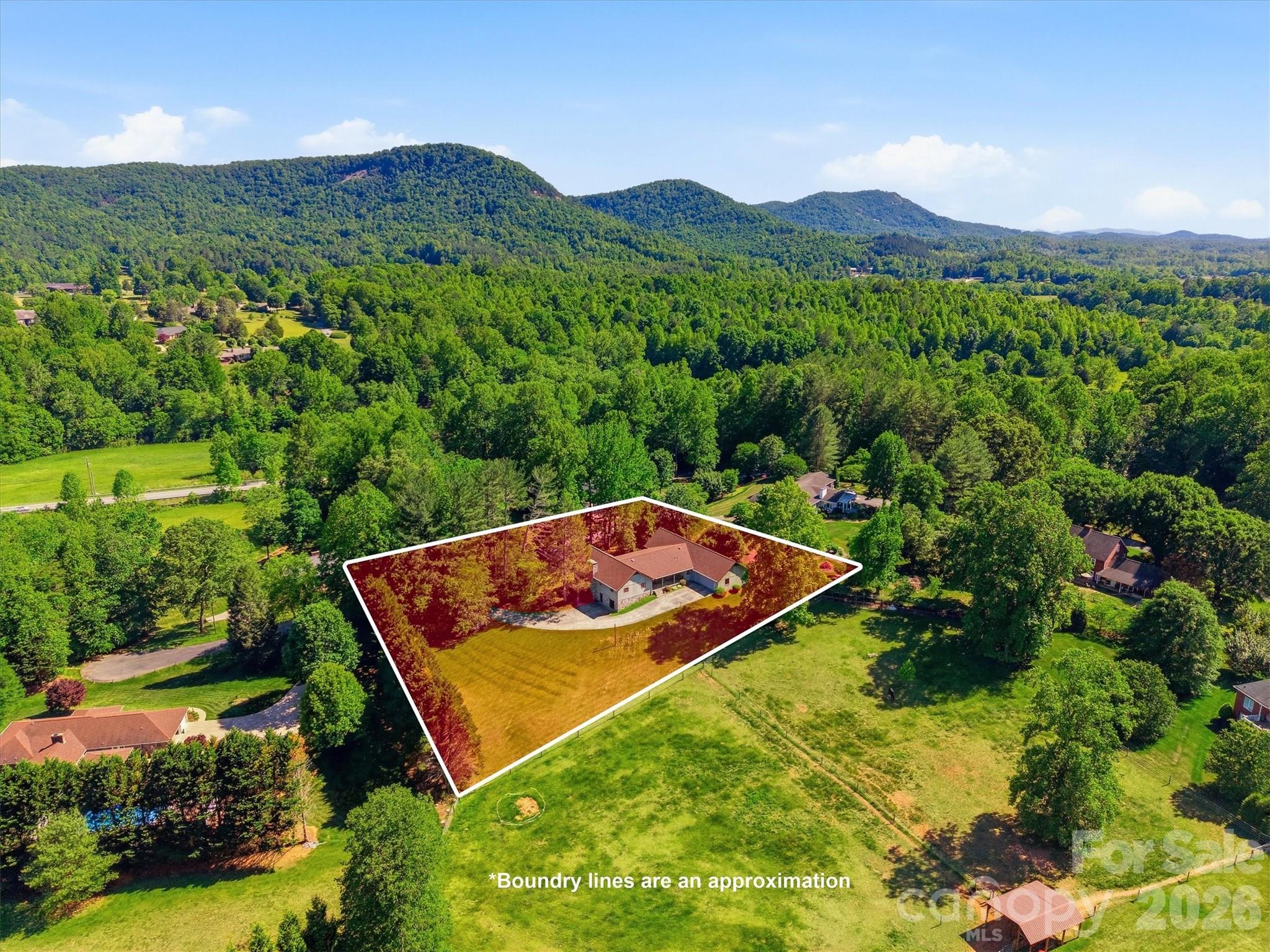 2718 Arden Drive — Lenoir