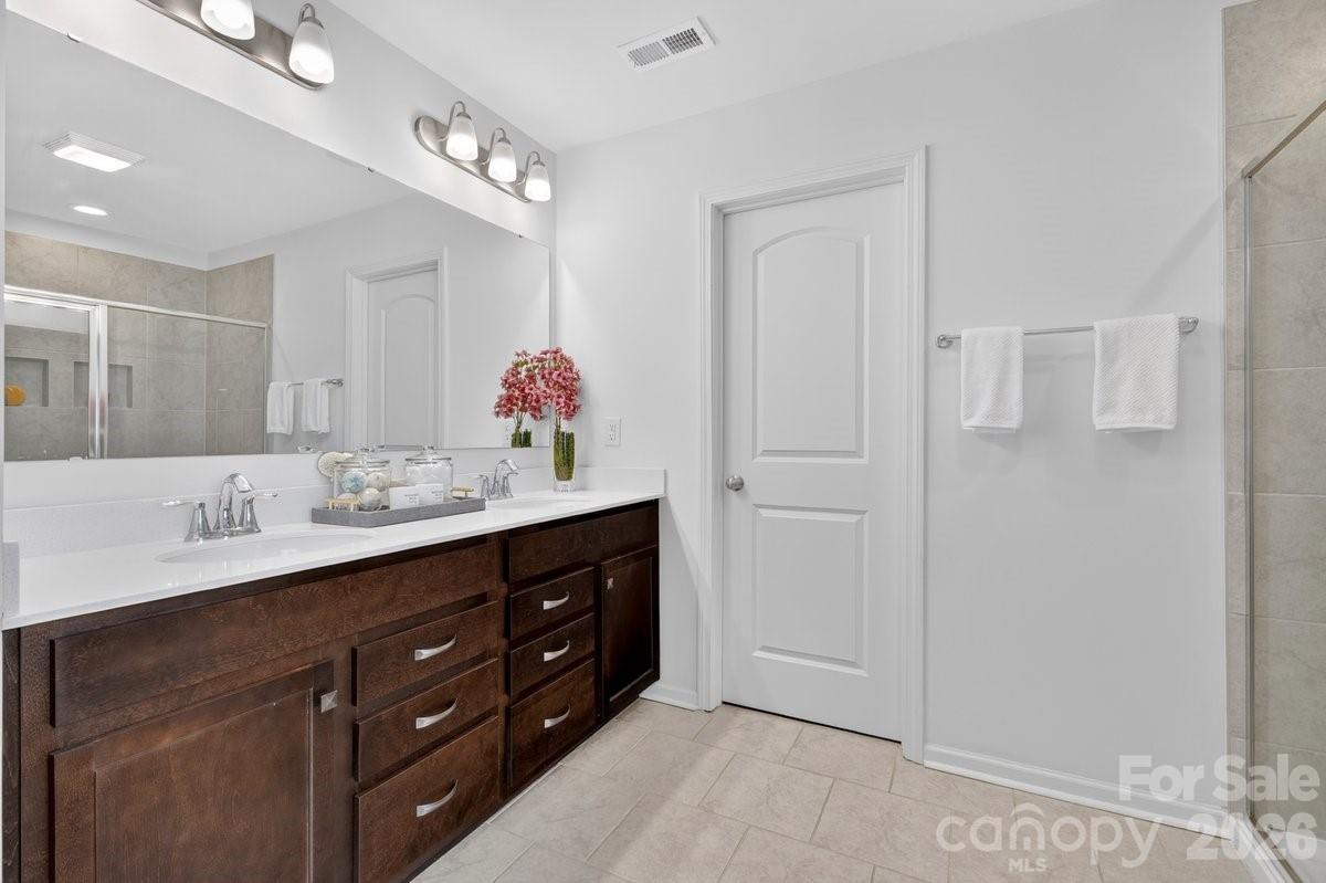6341 Rocky Wagon Lane SW — Concord