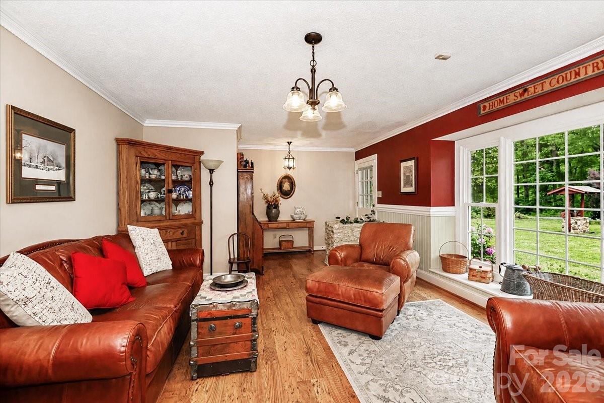 111 Wildflower Lane — Statesville