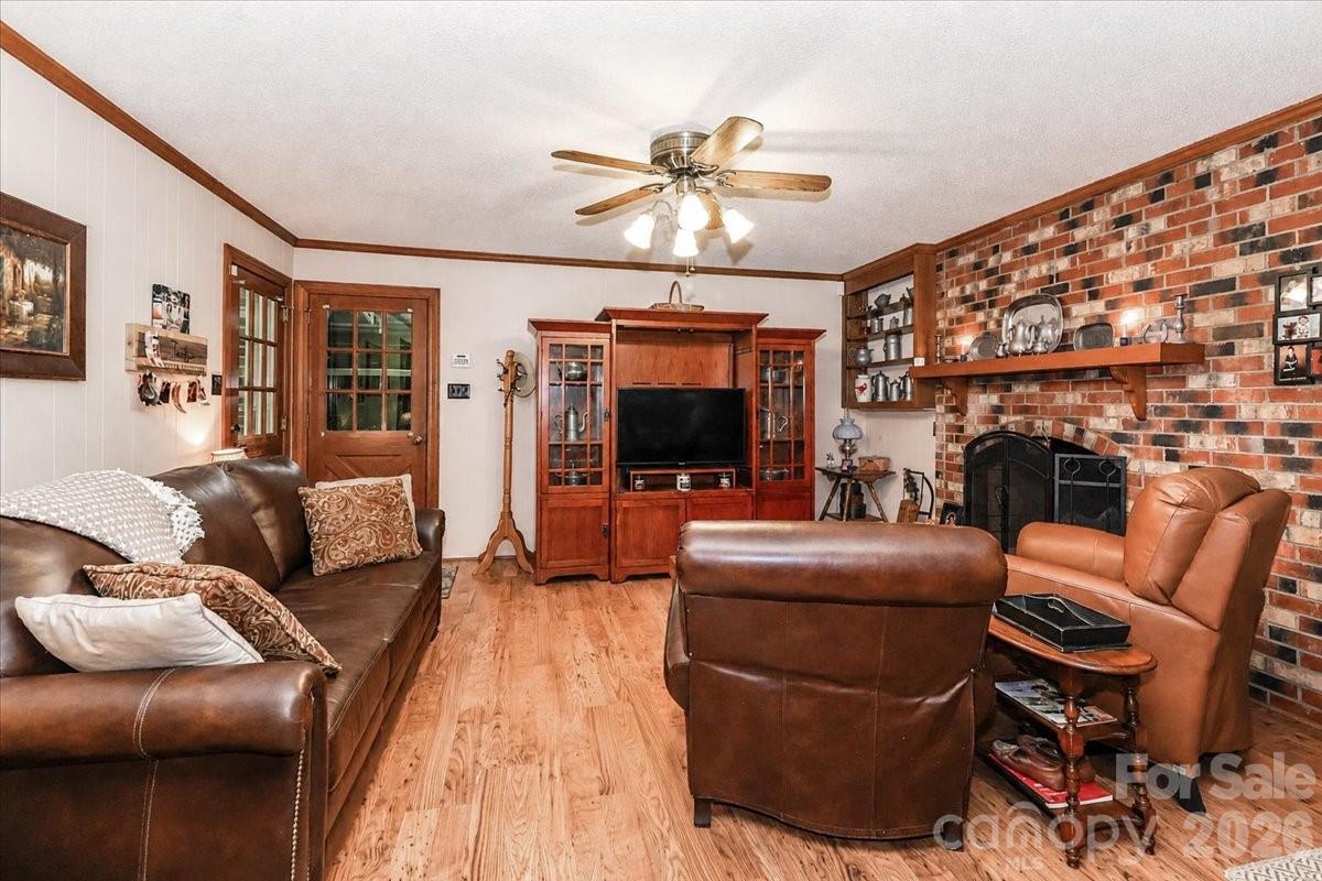111 Wildflower Lane — Statesville