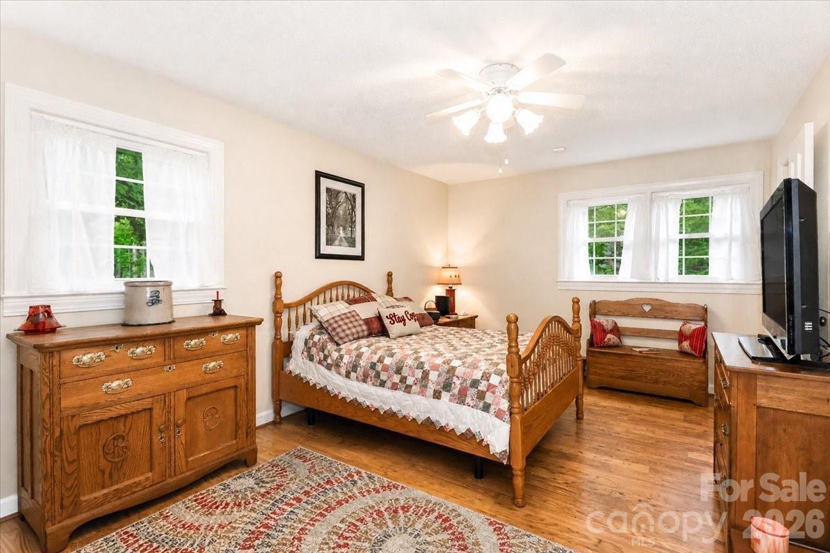 111 Wildflower Lane — Statesville