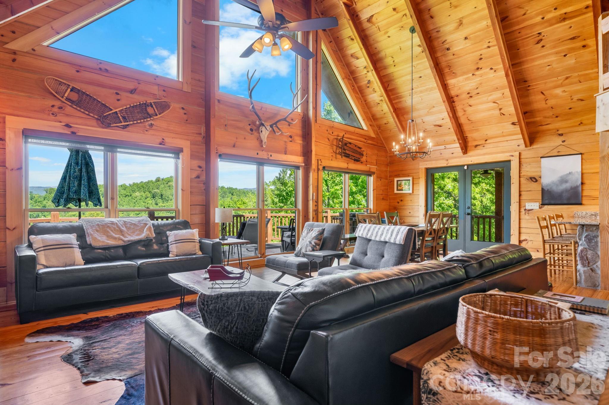 6749 Fire Crest Lane — Lenoir