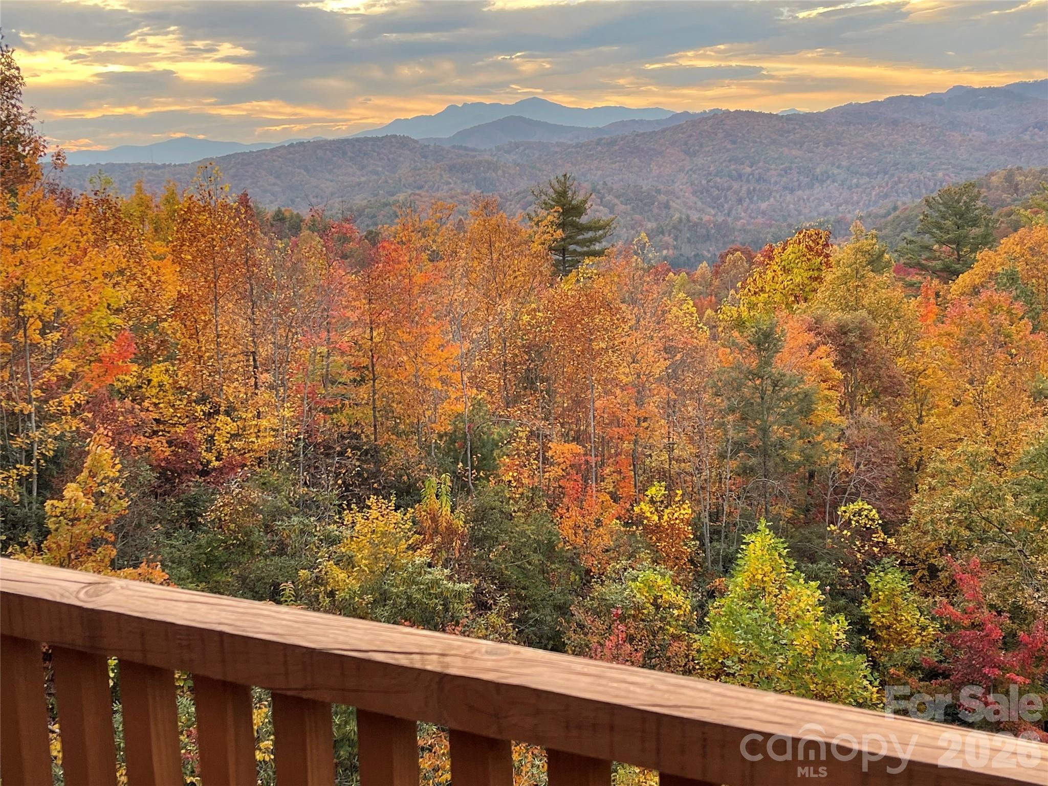 6749 Fire Crest Lane — Lenoir