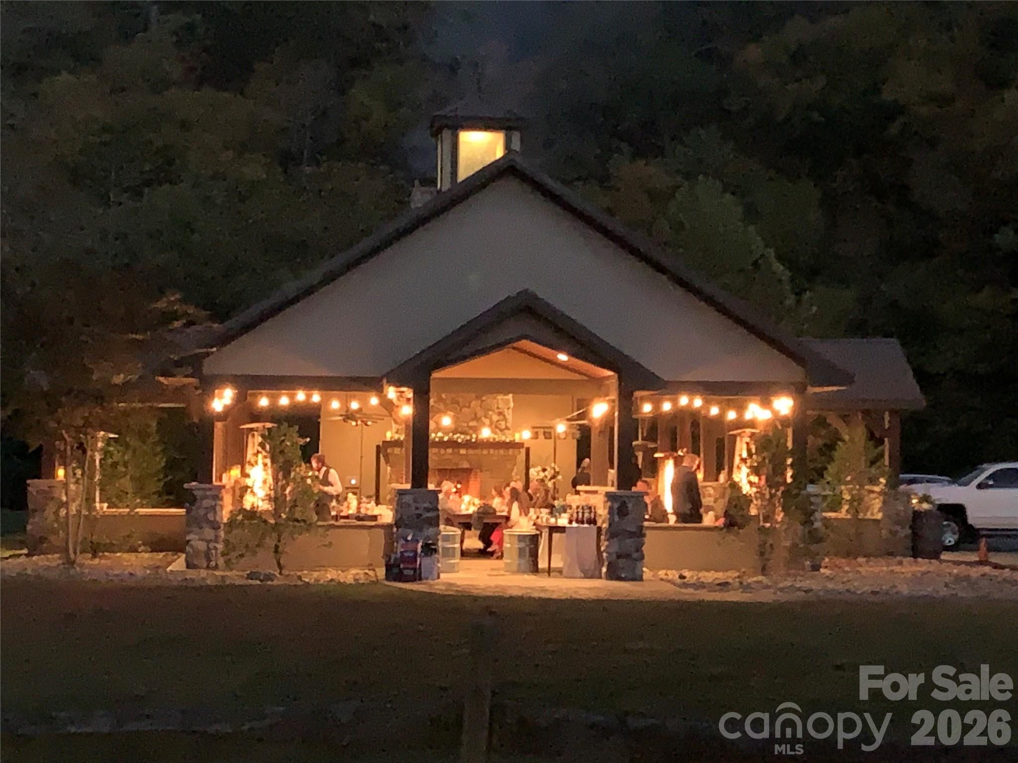 6749 Fire Crest Lane — Lenoir