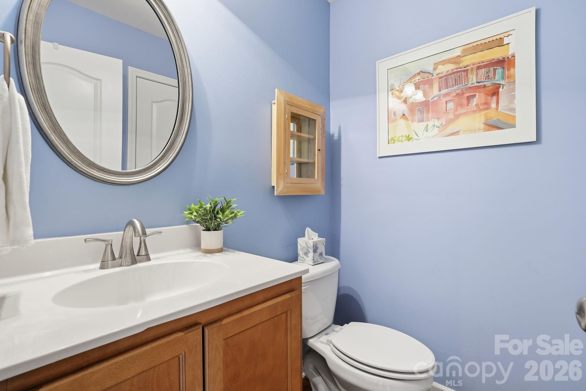 11 Athena Avenue — Weaverville