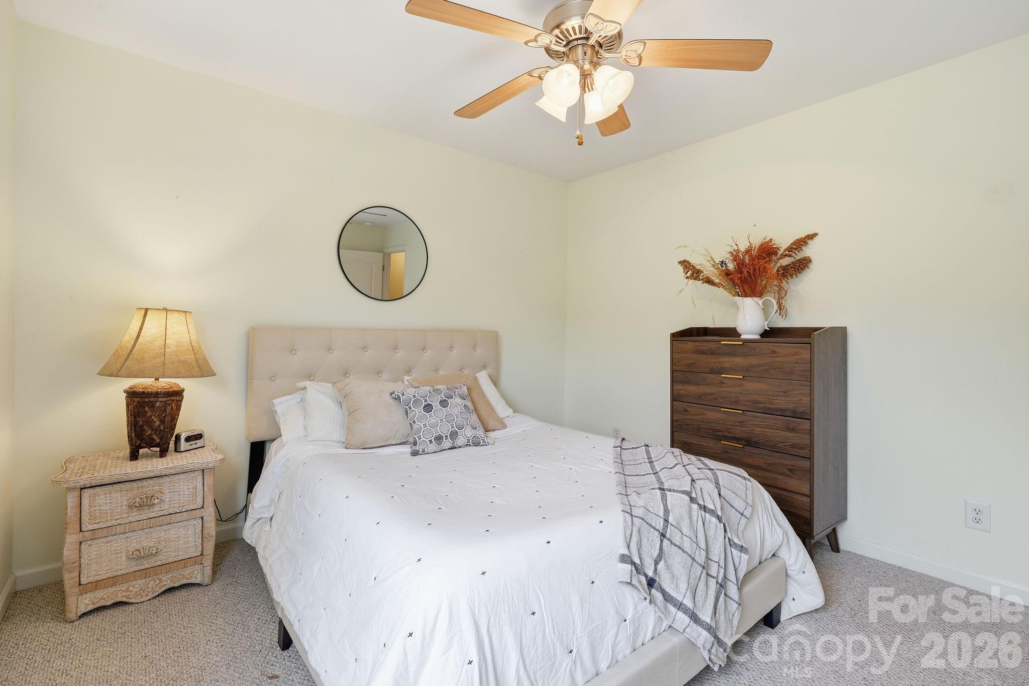 11 Athena Avenue — Weaverville