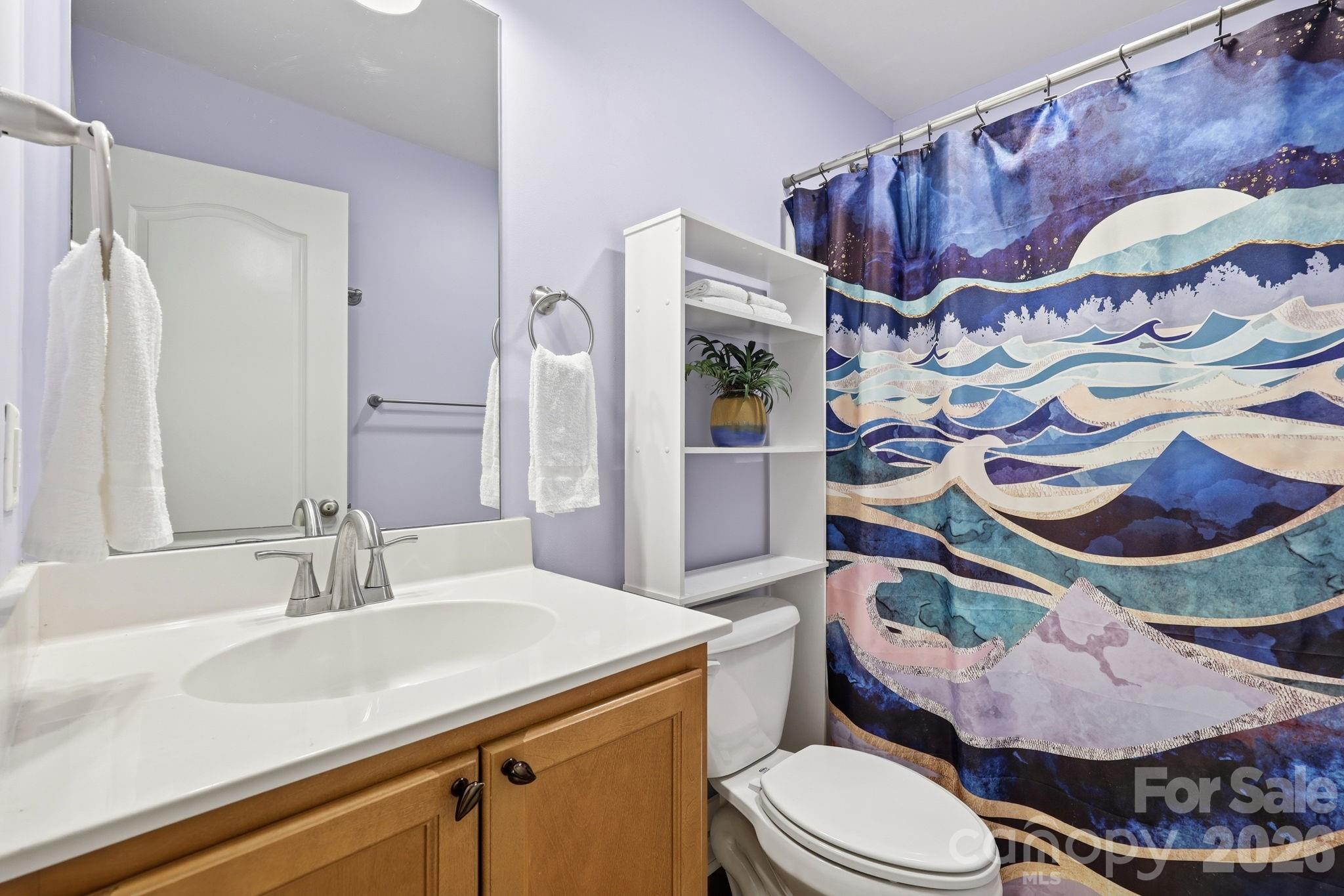 11 Athena Avenue — Weaverville