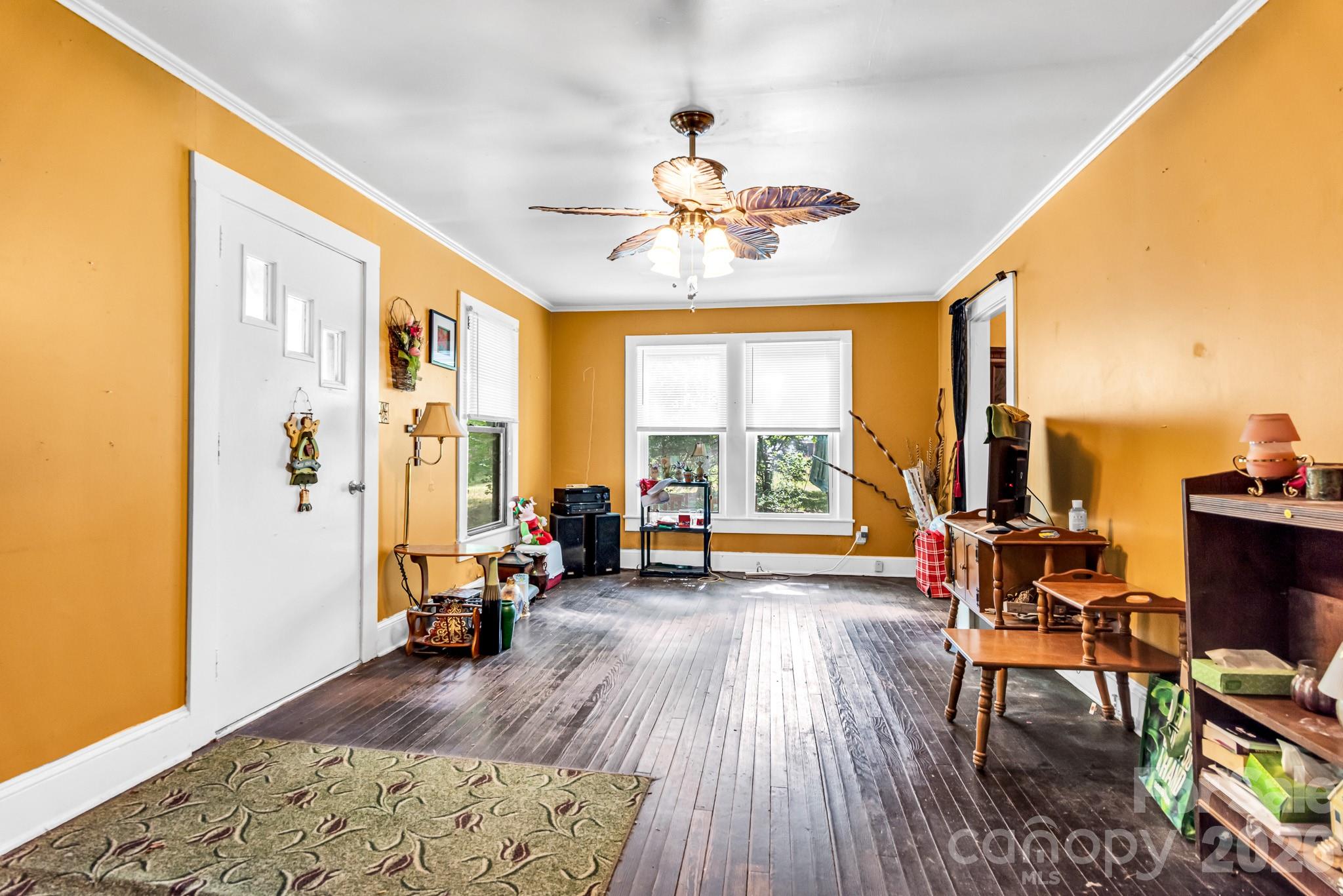 3240 W Innes Street — Salisbury