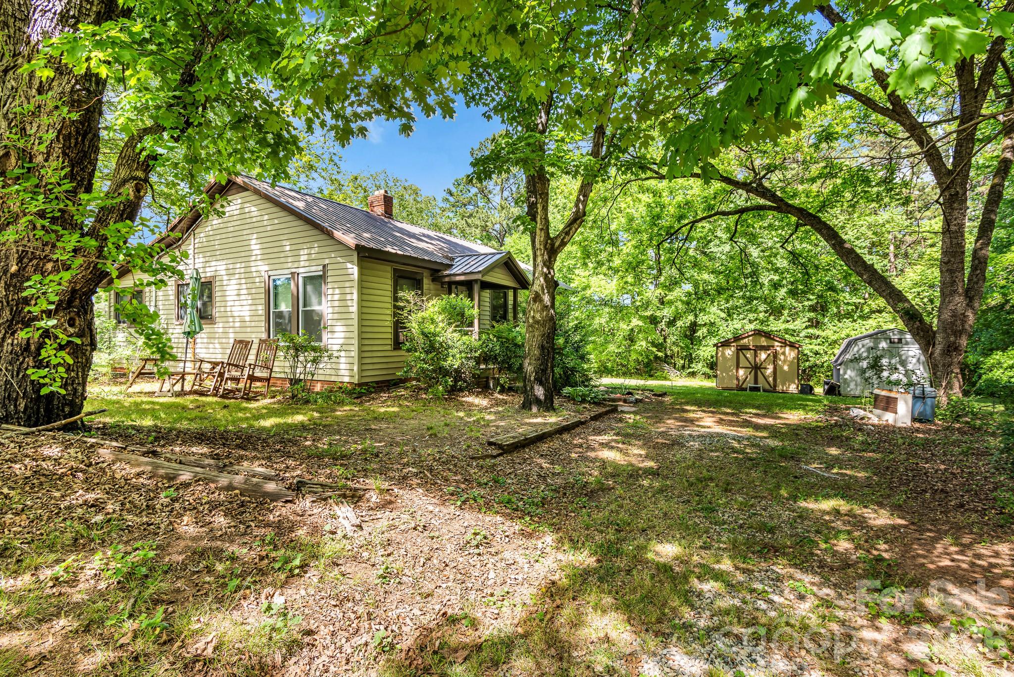 3240 W Innes Street — Salisbury