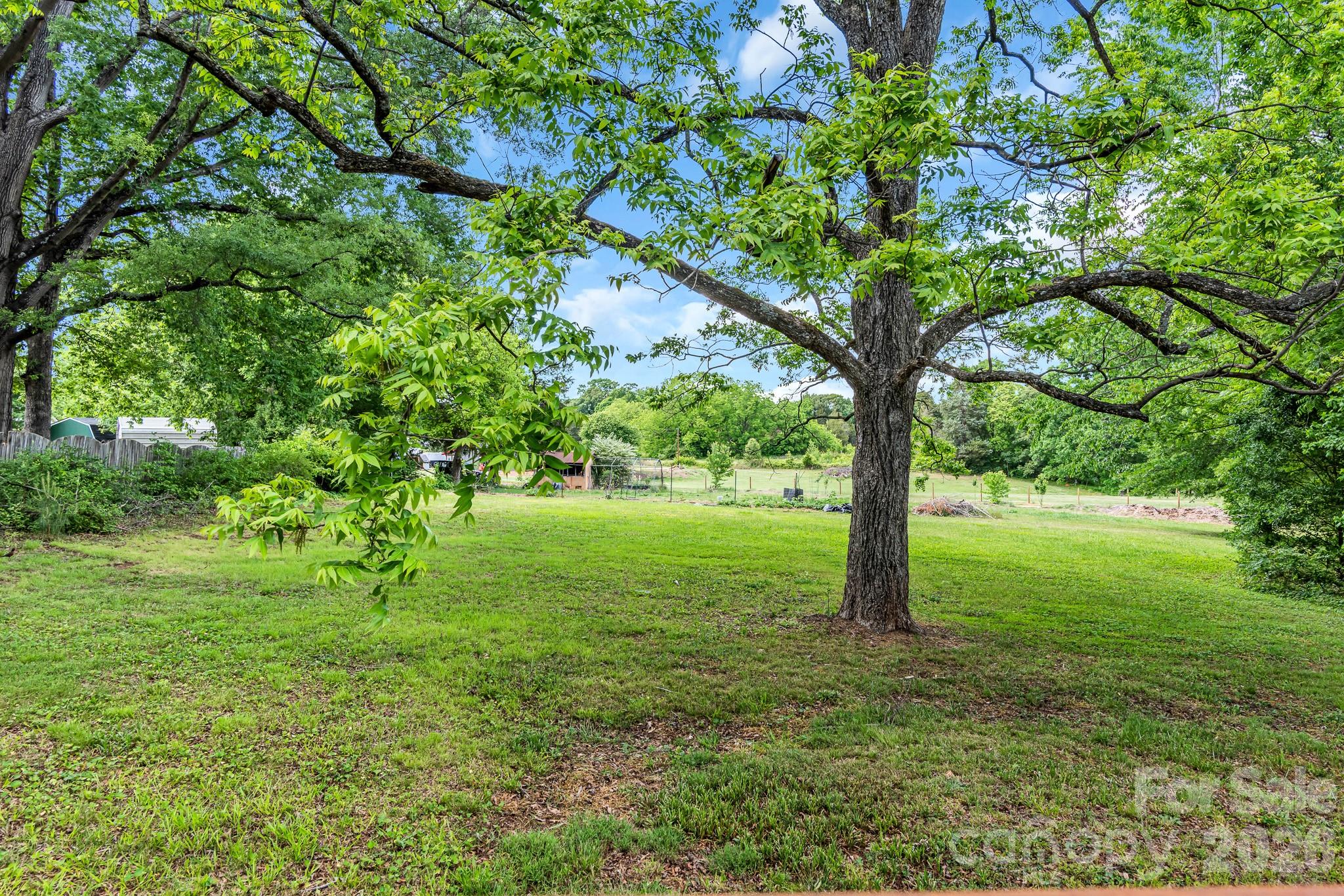 3240 W Innes Street — Salisbury